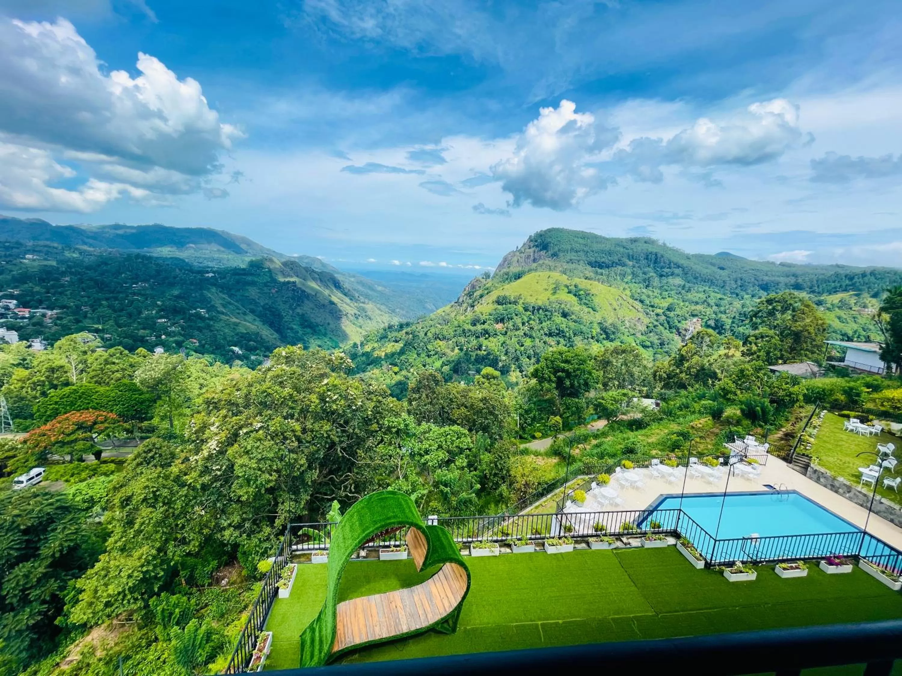 Property building, Bird's-eye View in Heaven's Edge By EHI