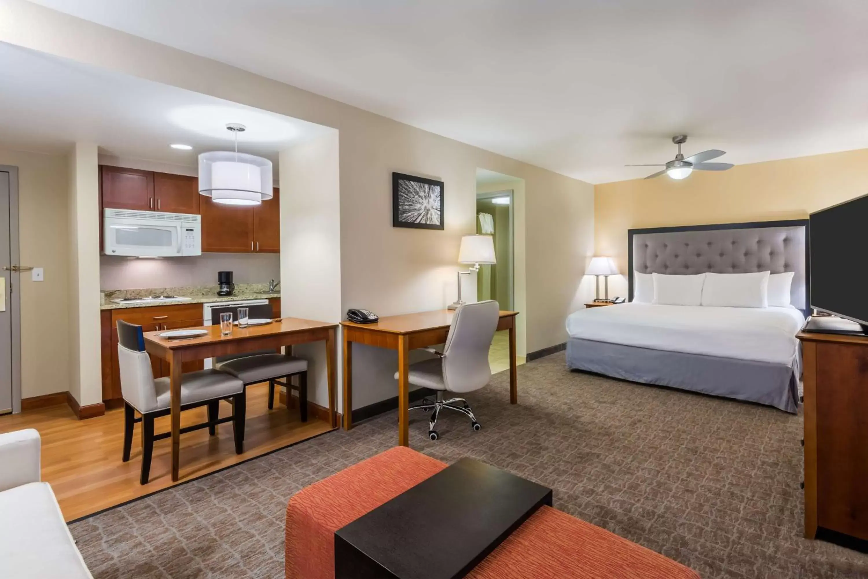 Bedroom, Bed in Homewood Suites by Hilton St. Louis Riverport- Airport West