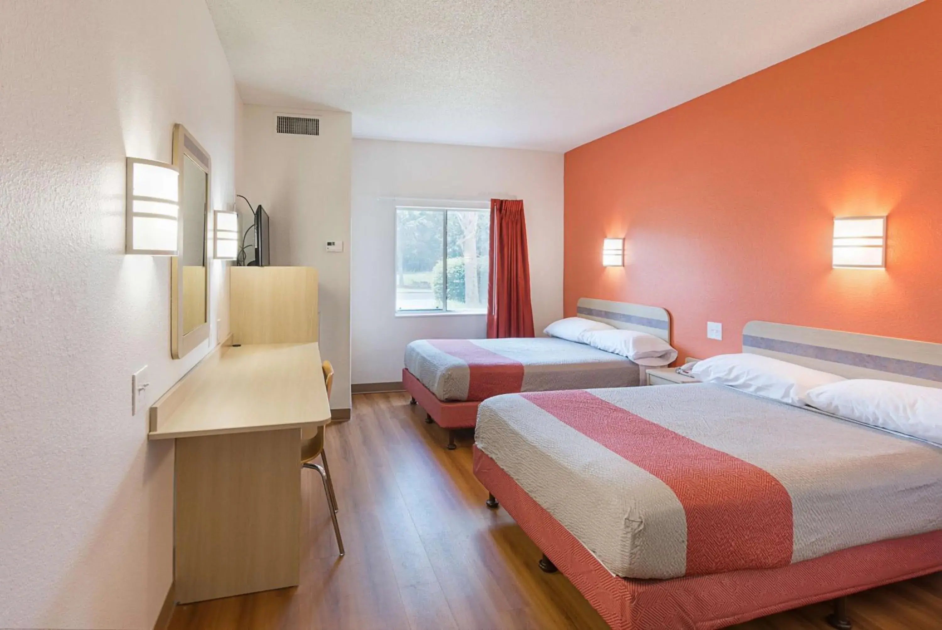 TV and multimedia in Motel 6-Columbia, SC - Fort Jackson Area