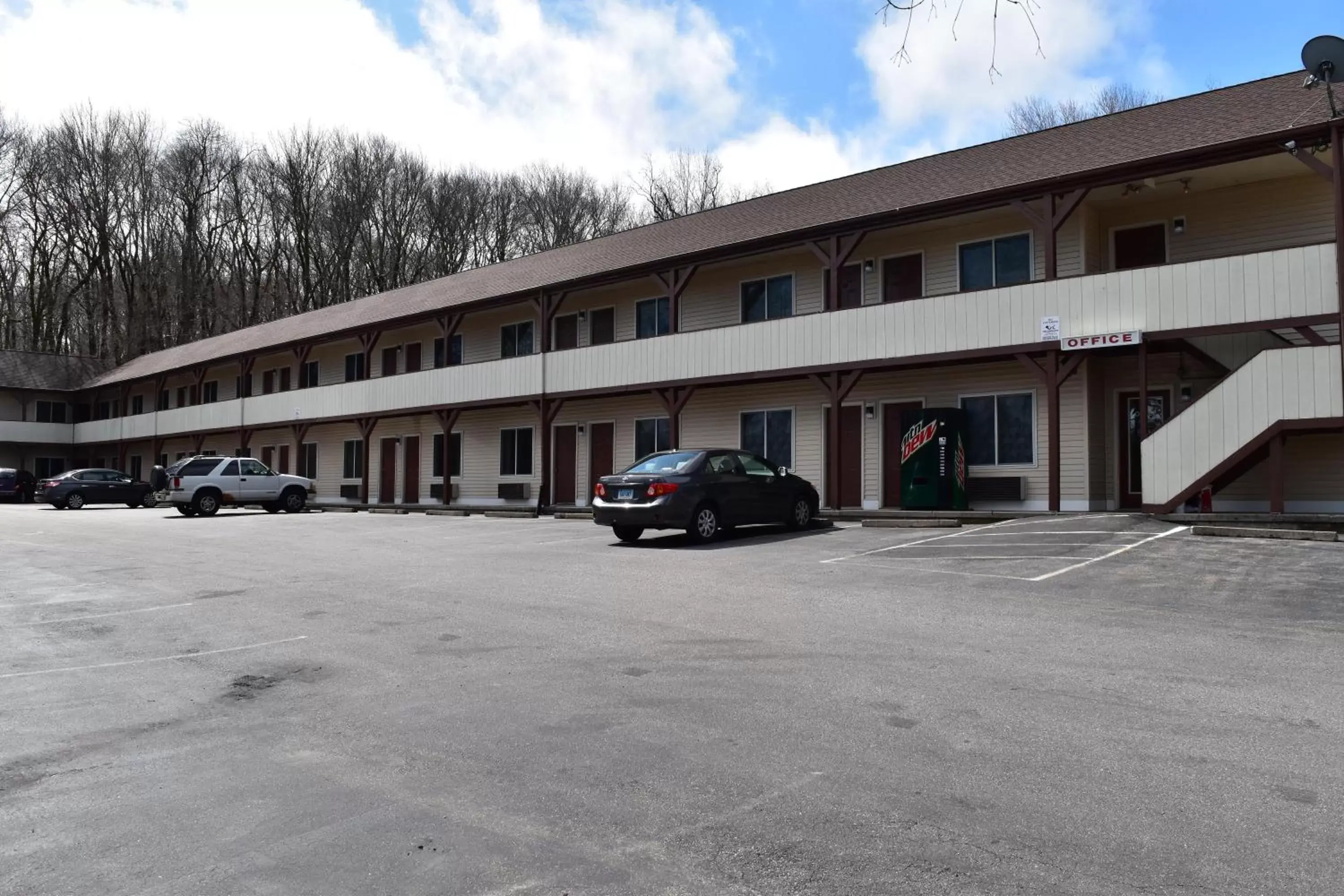 Property Building in PLYMOUTH MOTOR LODGE
