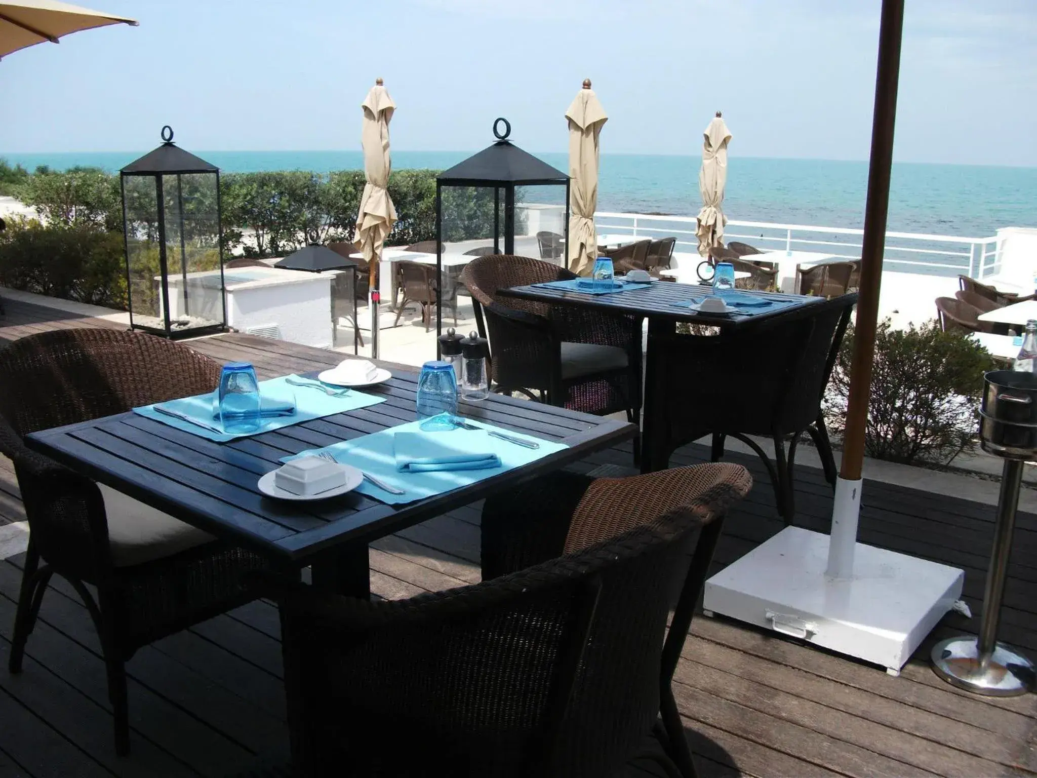 Balcony/Terrace, Restaurant/Places to Eat in Mövenpick Hotel Gammarth Tunis