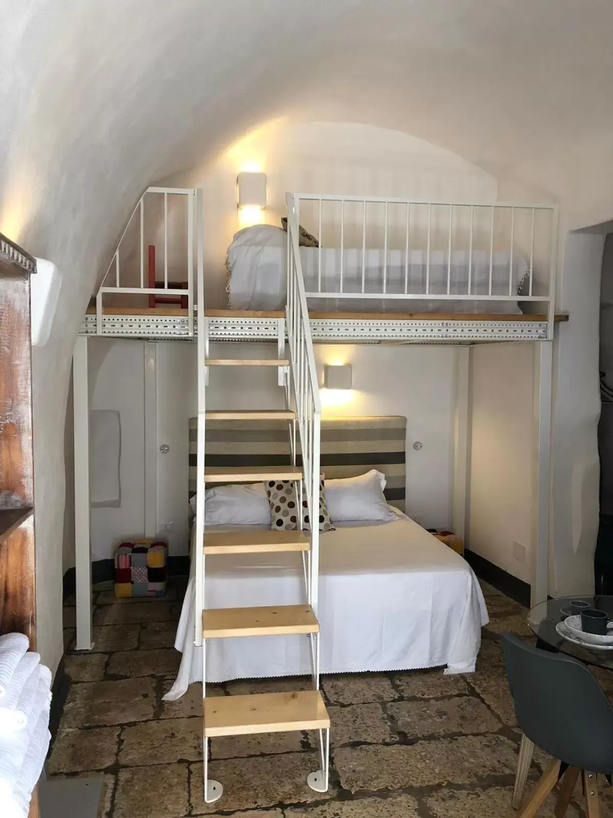 Bedroom, Bunk Bed in I 7 Archi Guest House