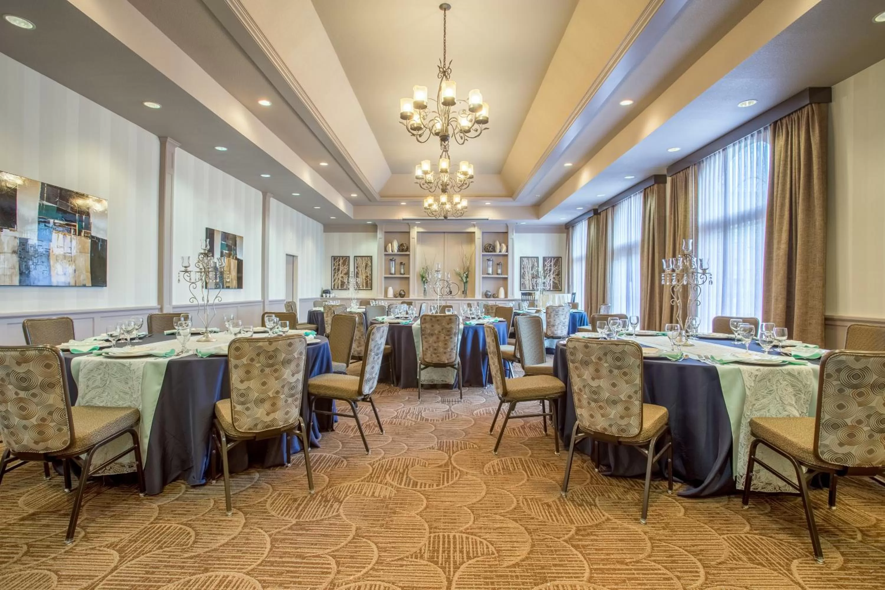 Meeting/conference room in Holiday Inn Auburn by IHG