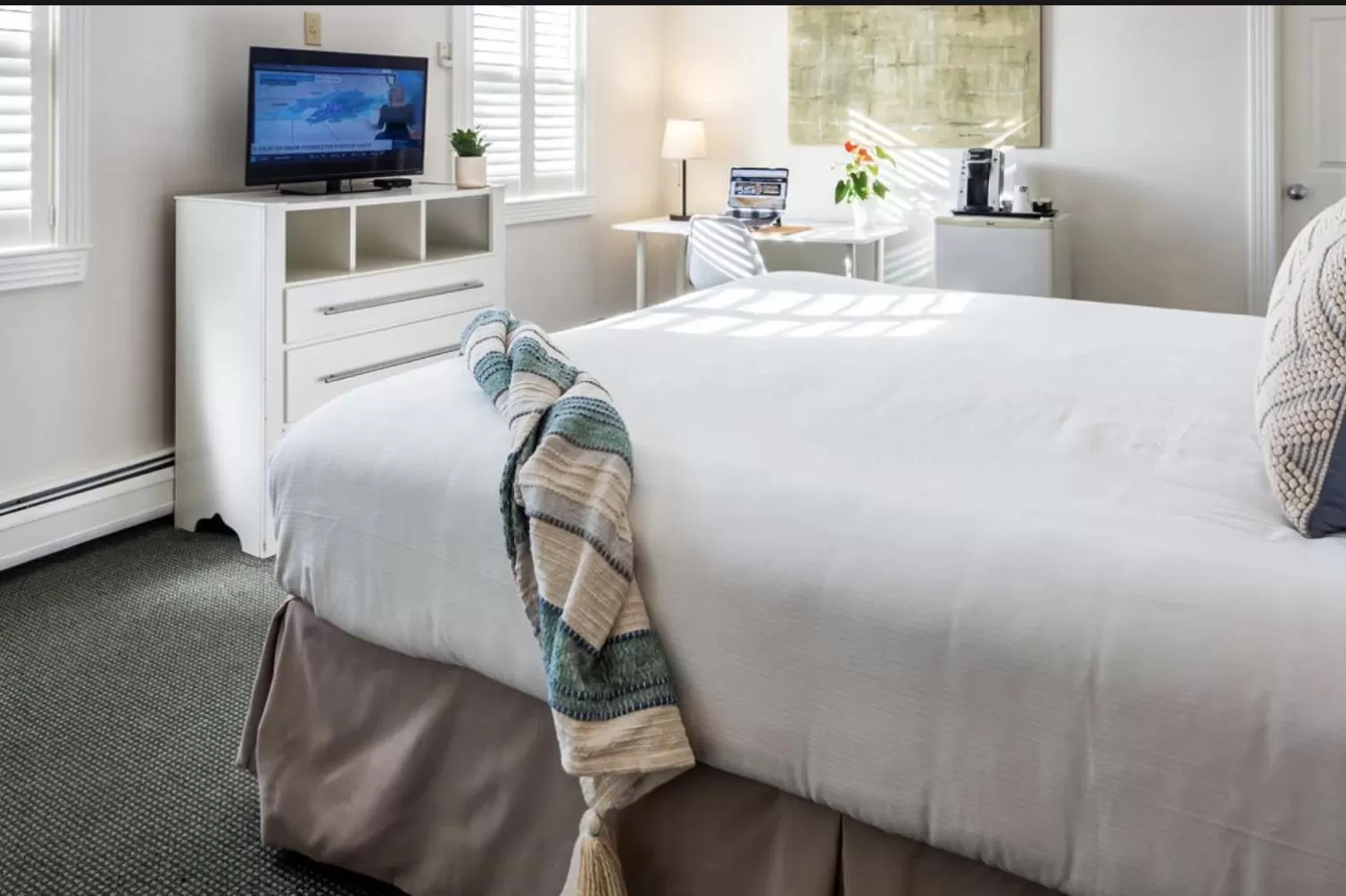 Photo of the whole room, Bed in Pilgrim House