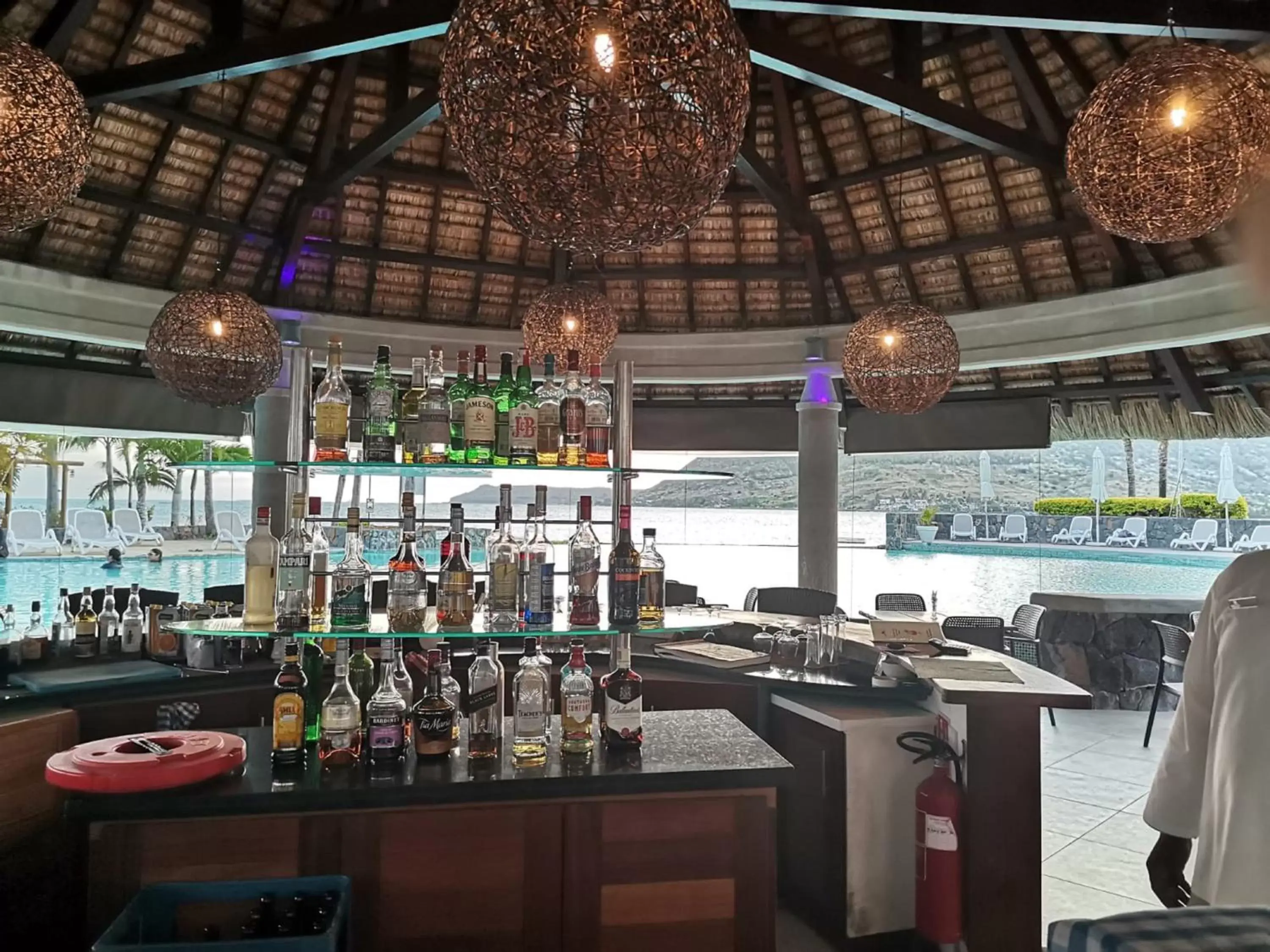 Lounge or bar in Laguna Beach Hotel & Spa