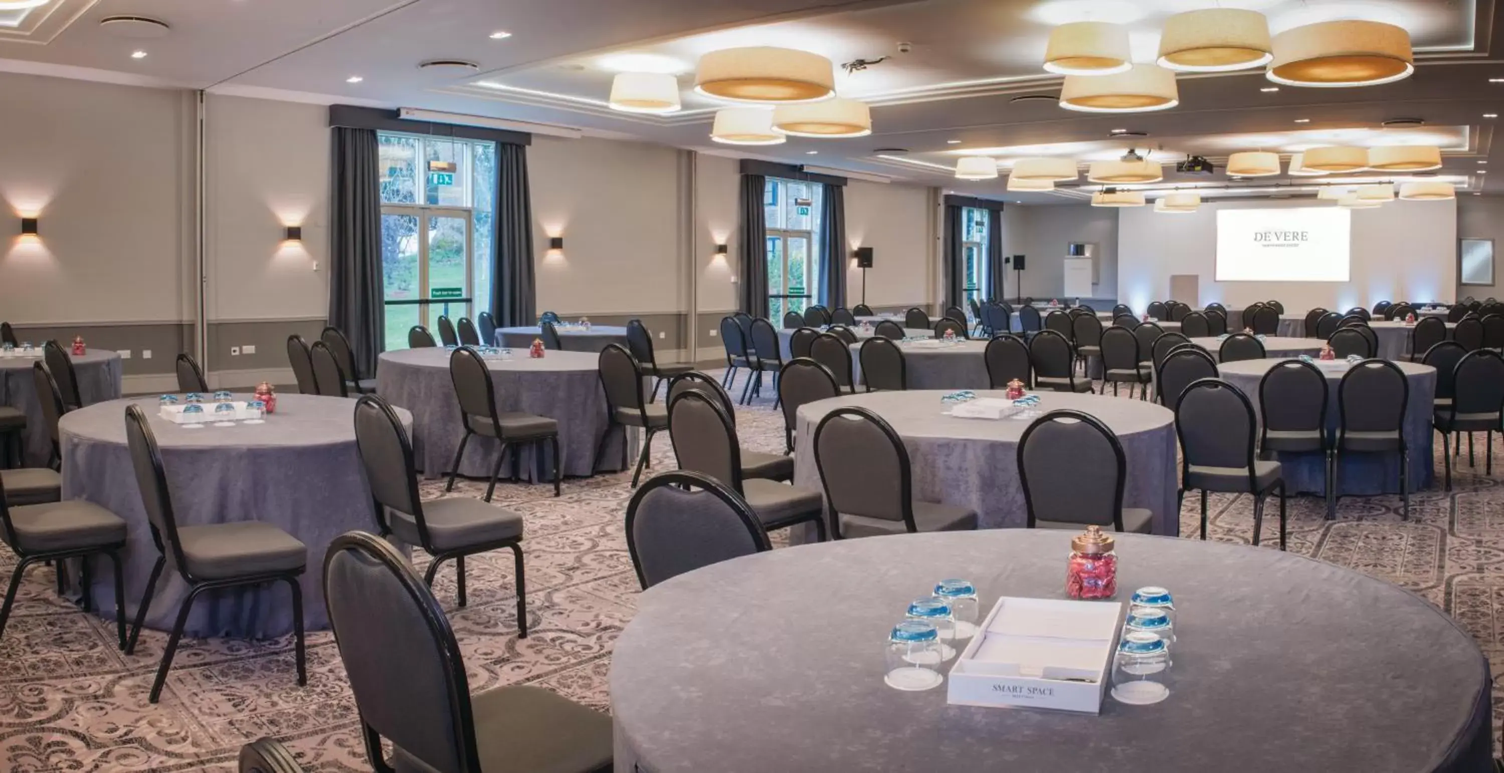 Meeting/conference room, Restaurant/Places to Eat in De Vere Tortworth Court