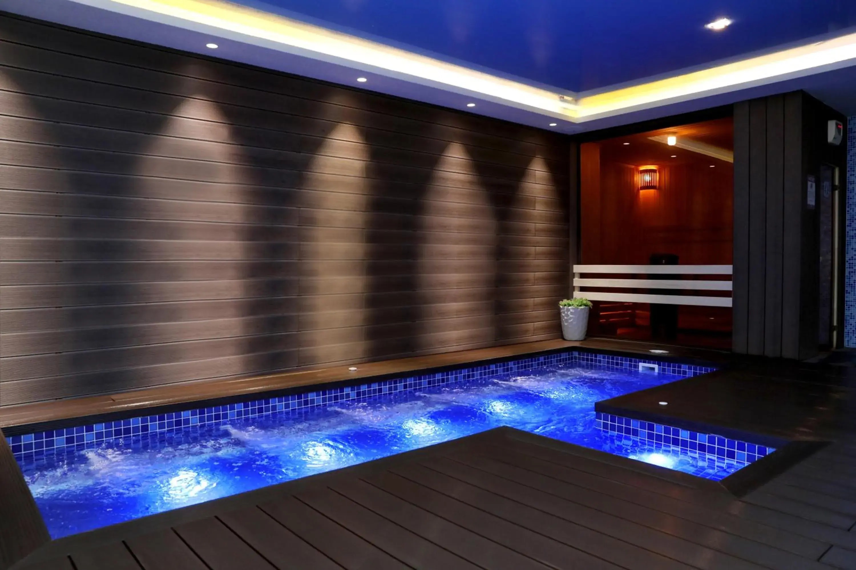 Sauna, Swimming Pool in Best Western Plus Paradise Hotel Dilijan