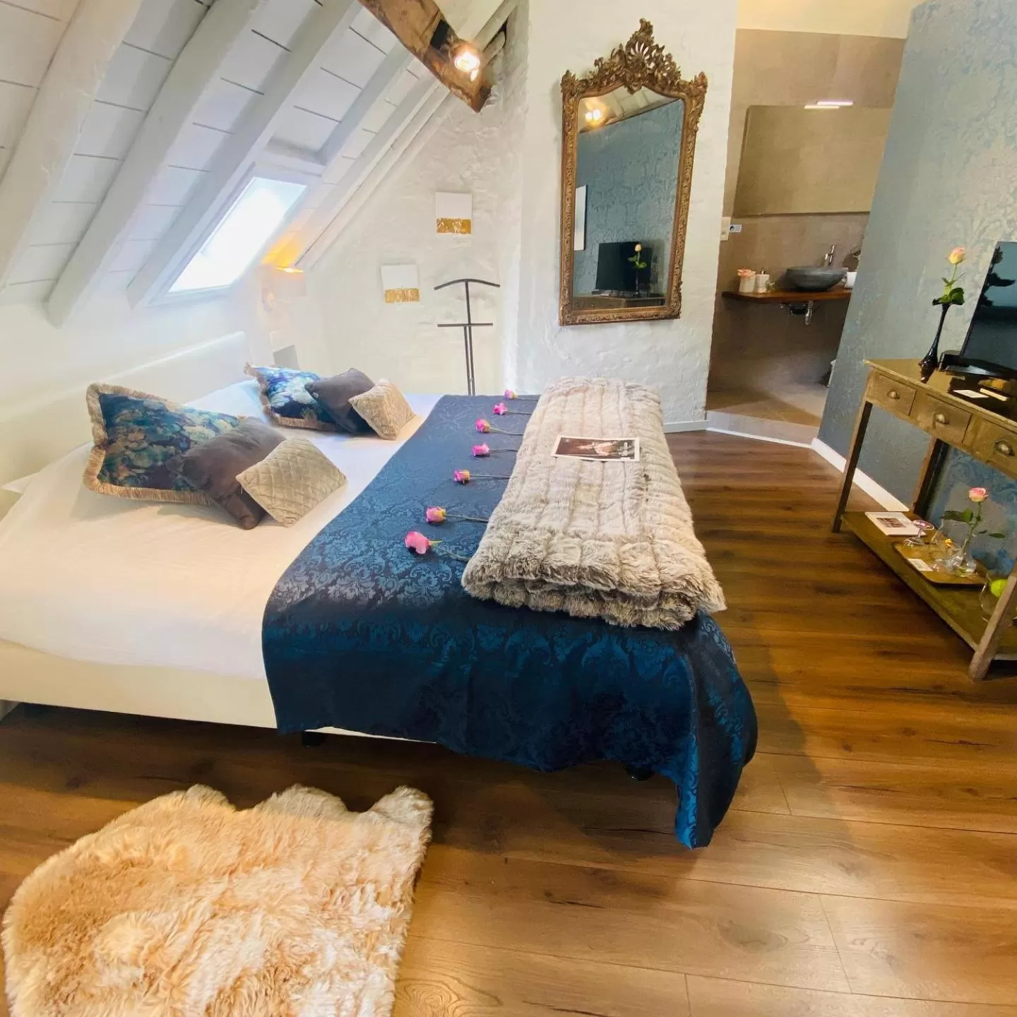 Bed in The White Queen B&B