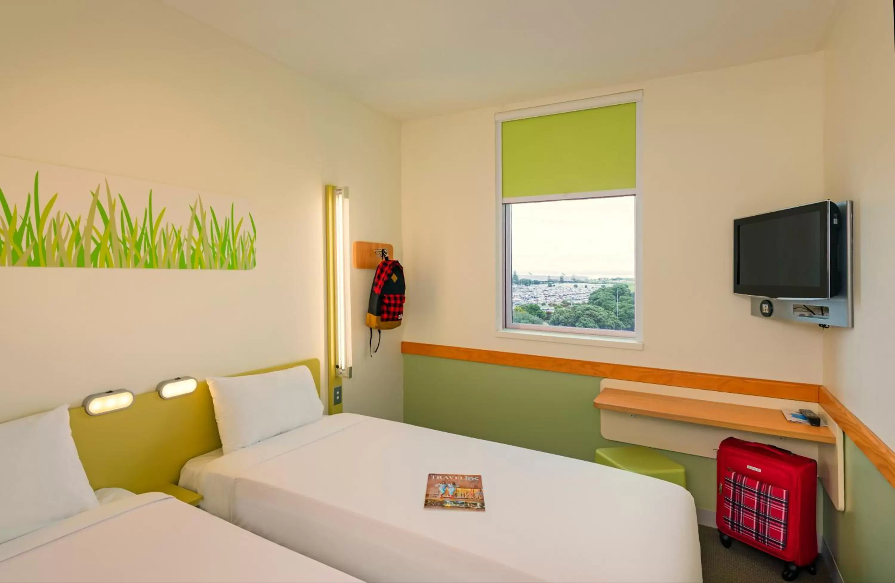 Day, Bed in ibis Budget Auckland Airport