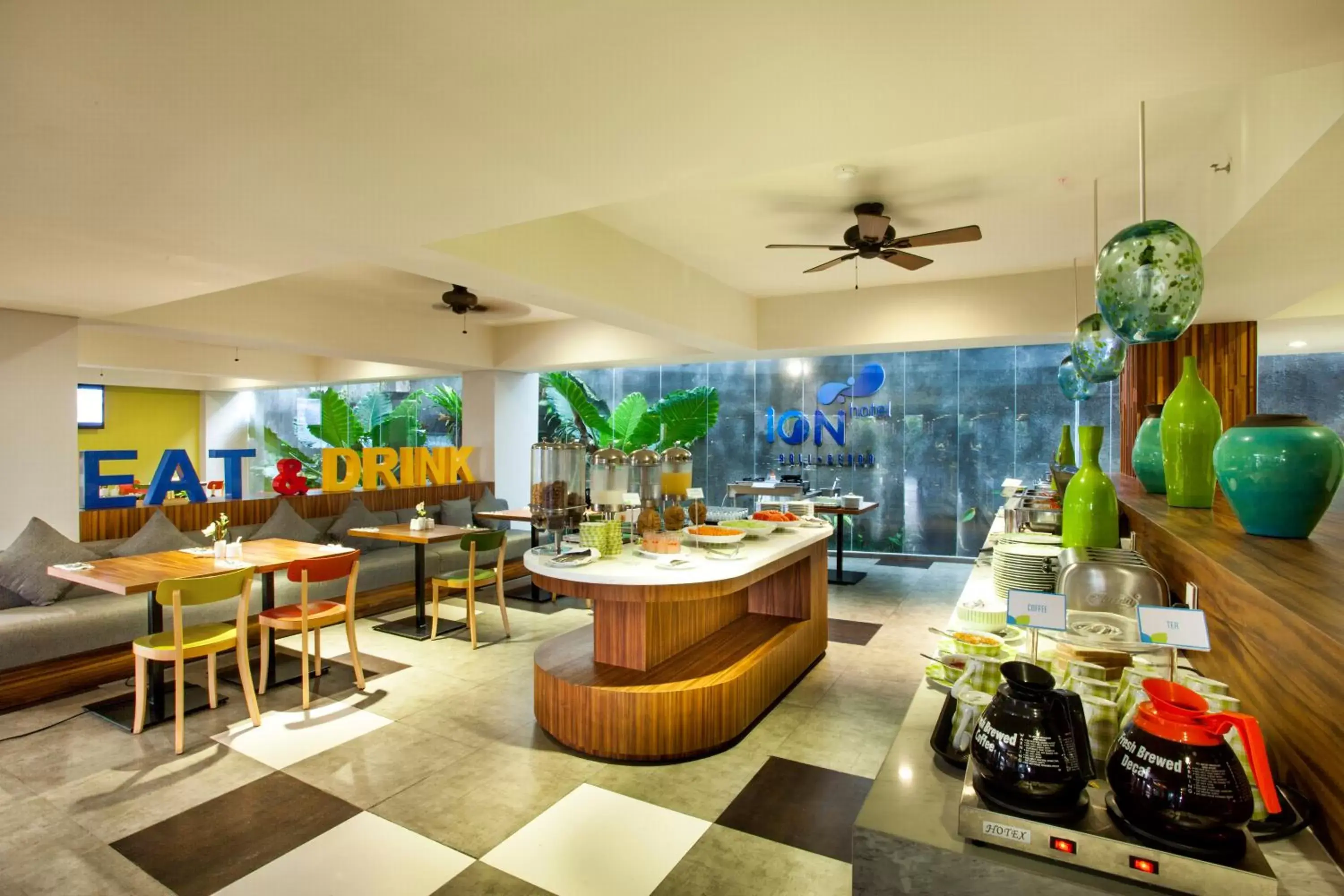 Restaurant/places to eat in Ion Bali Benoa Restaurant/places to eat in Ion Bali Benoa