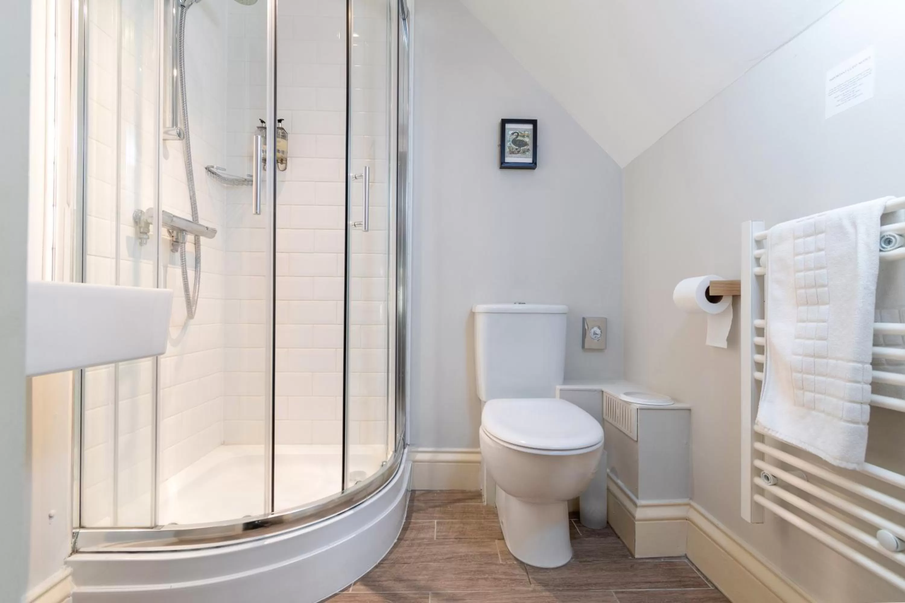 Shower in The Farmhouse at Bodnant Welsh Food