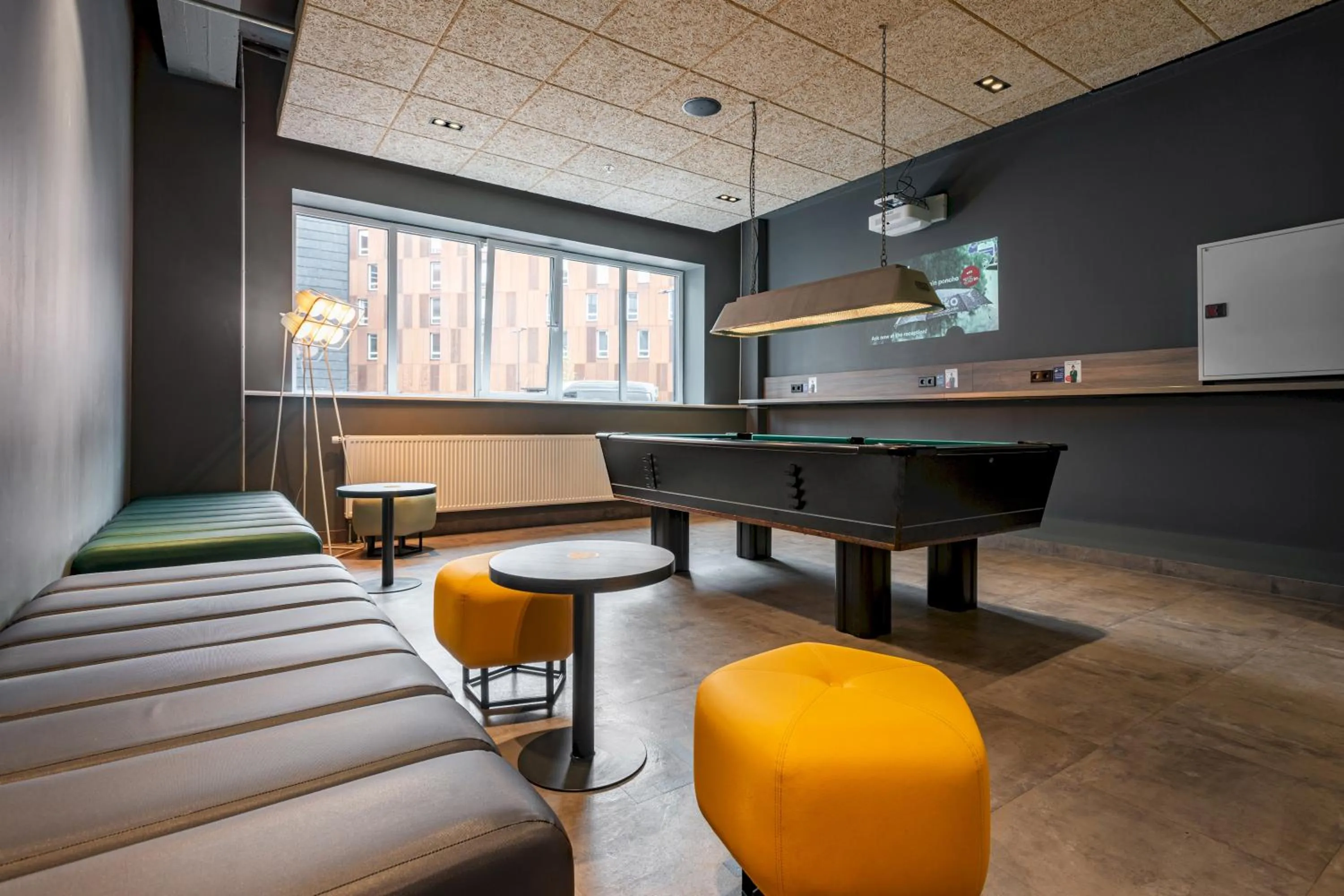 Billiard in a&o Copenhagen Sydhavn