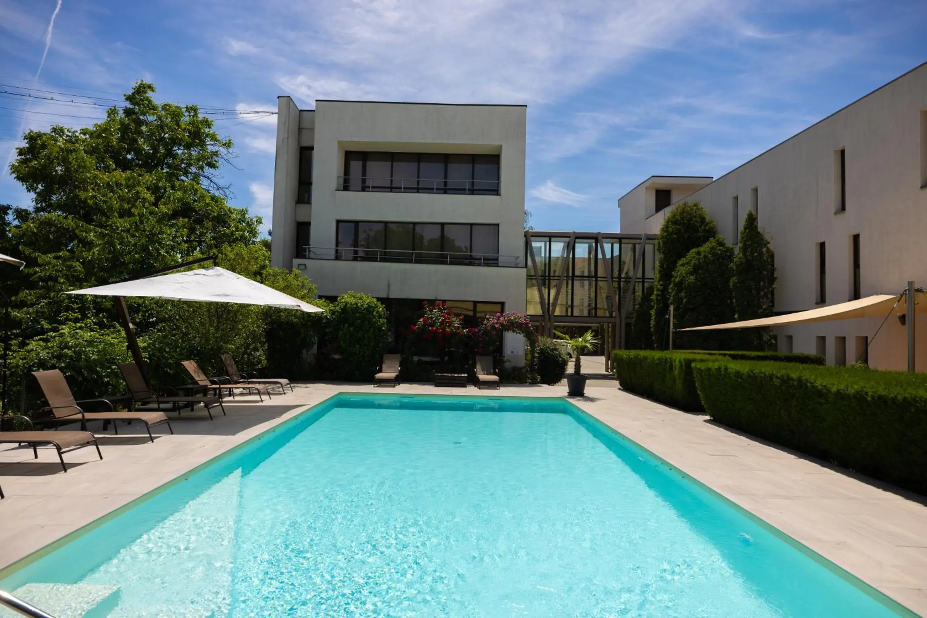 Swimming Pool in Hotel Perla