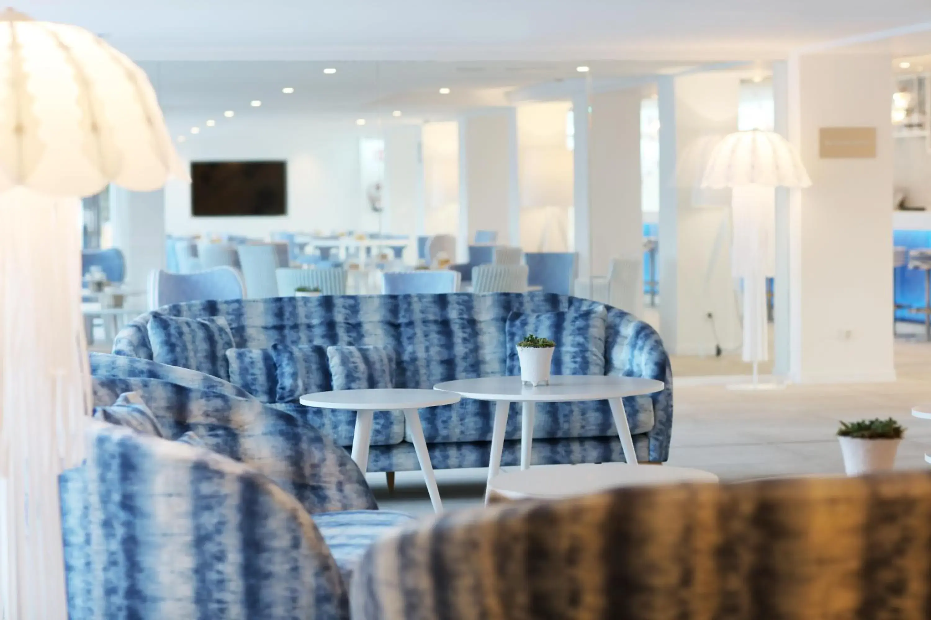 Lobby or reception in Iberostar Waves Bahía de Palma - Adults Only Lobby or reception in Iberostar Waves Bahía de Palma - Adults Only