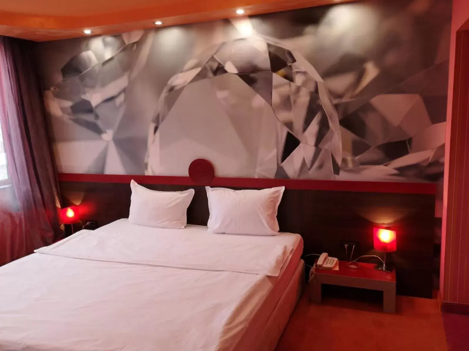 Bedroom, Bed in Hotel Leipzig