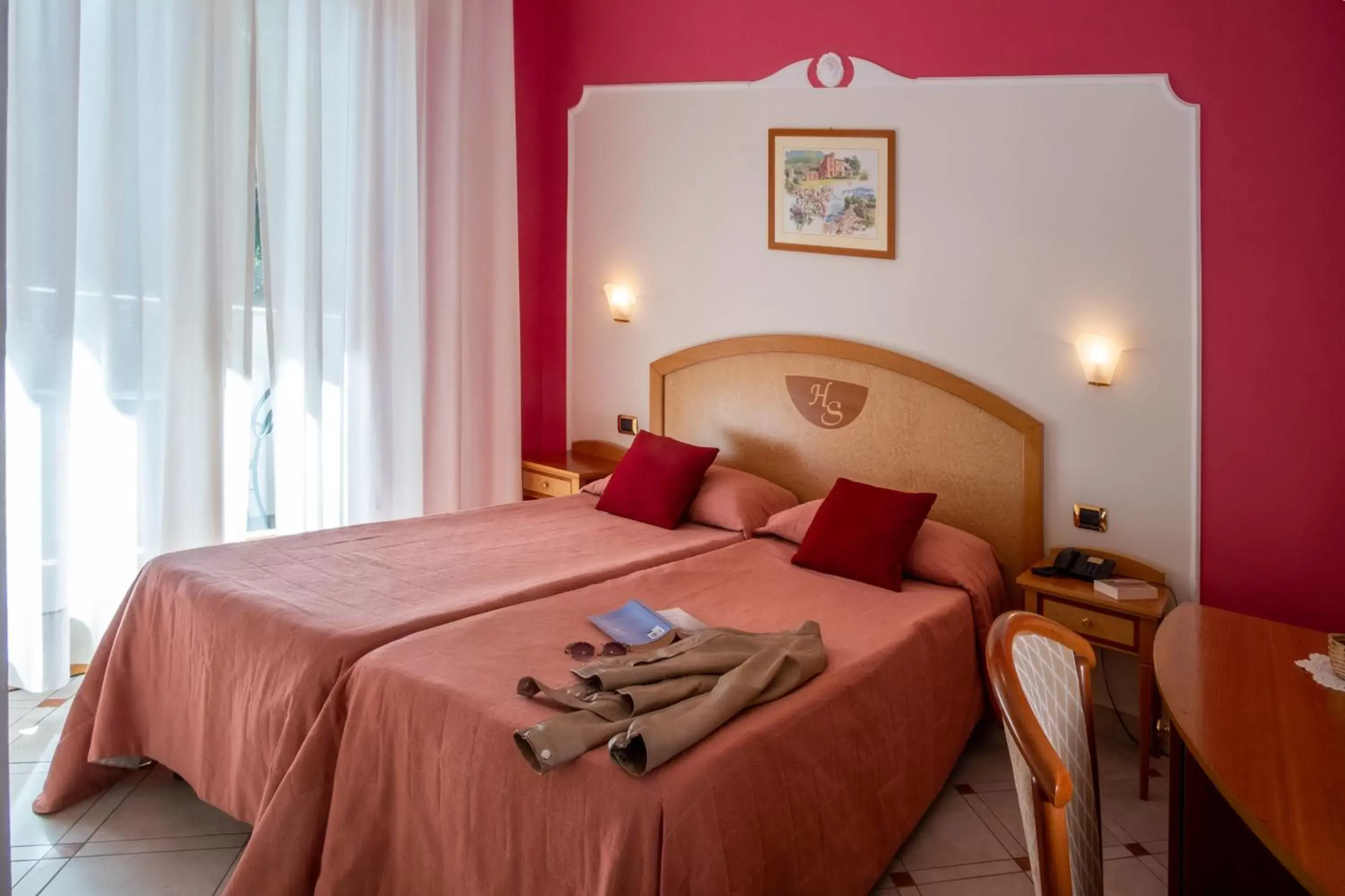 Bedroom, Bed in Hotel Savoia Sorrento