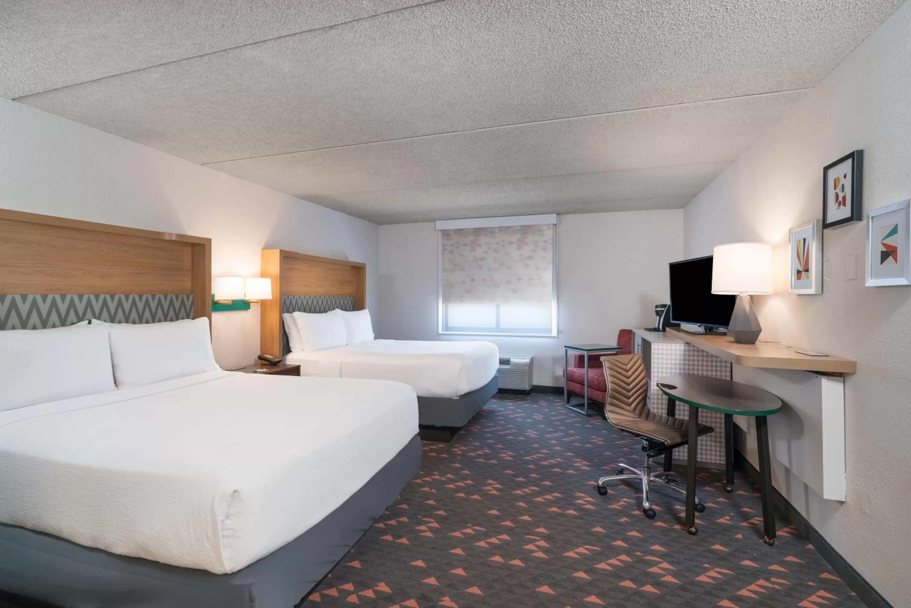 Bedroom, Bed in Holiday Inn Atlanta/Roswell by IHG
