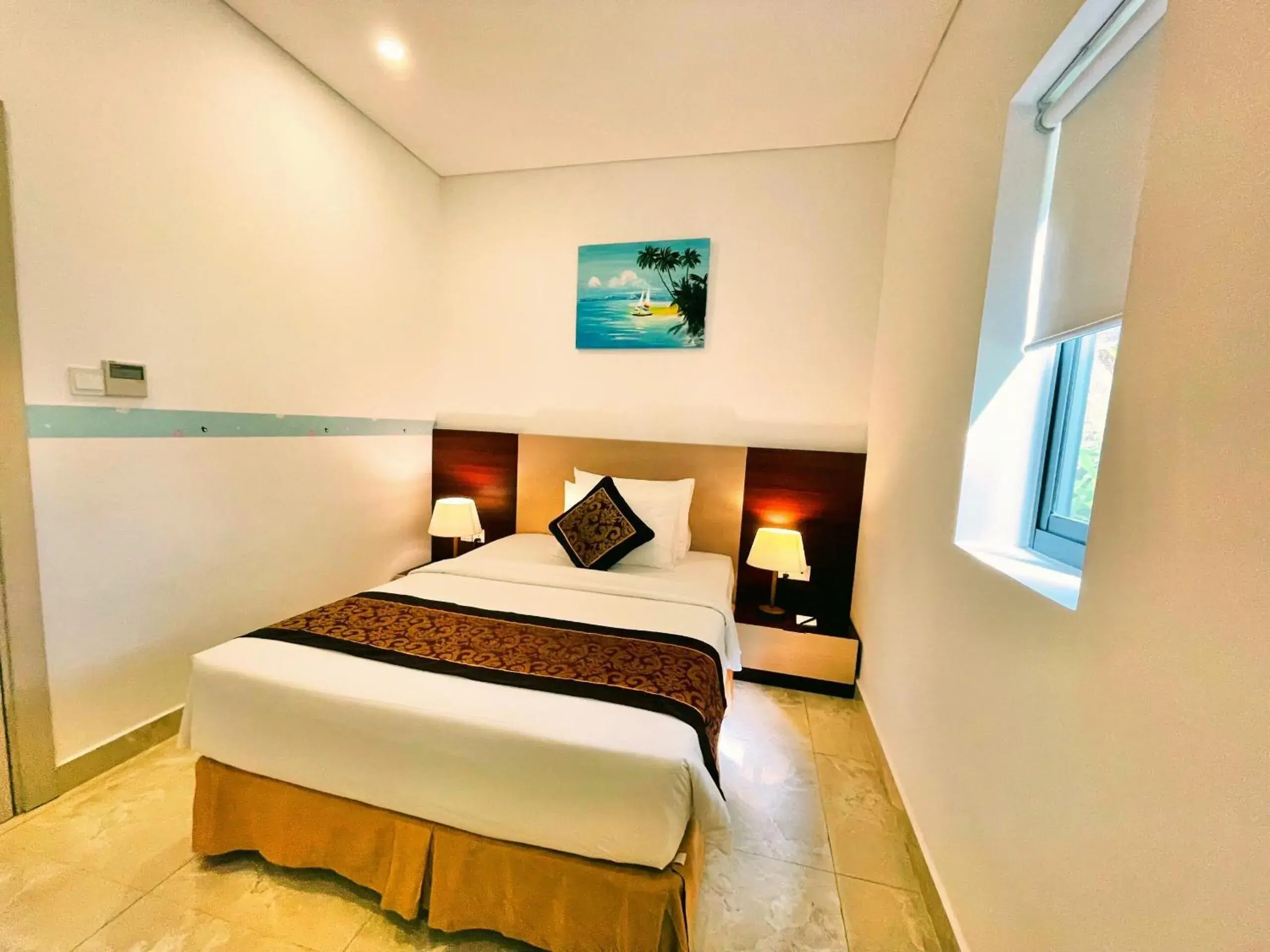 Bedroom, Bed in Diamond Bay Condotel Resort Nha Trang