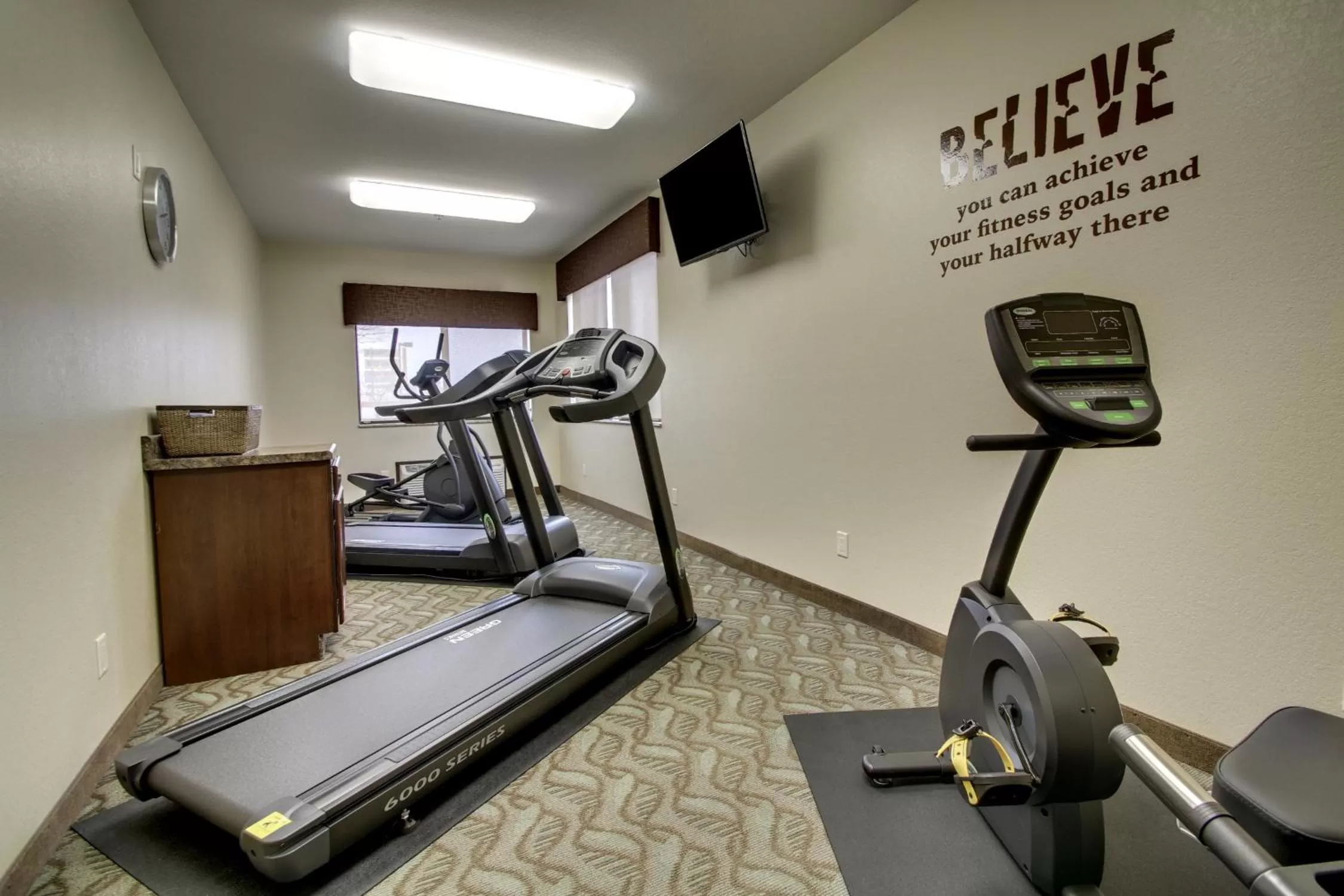 Fitness centre/facilities in Cobblestone Inn & Suites - Fort Dodge