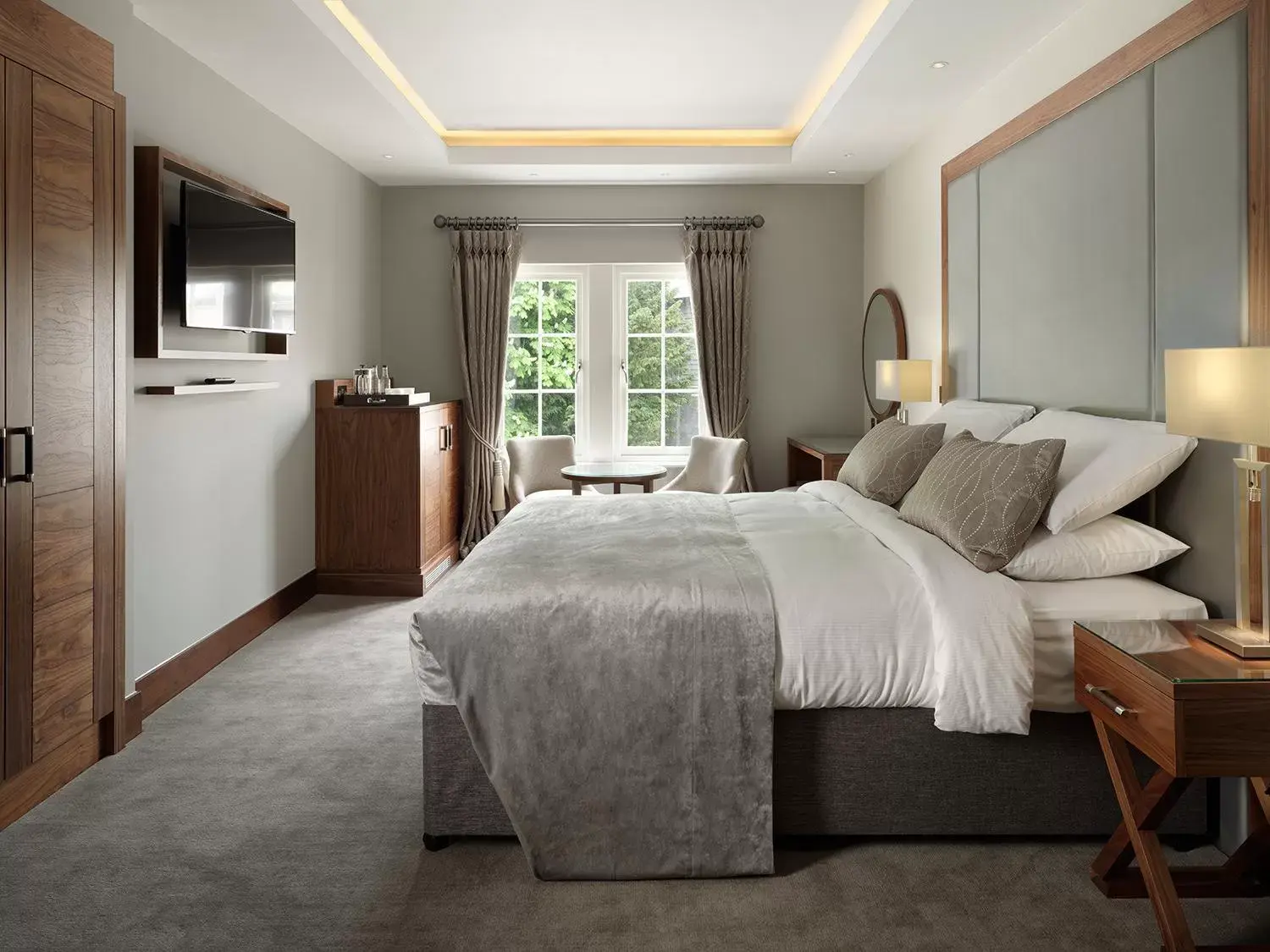 Bedroom in One Warwick Park Hotel