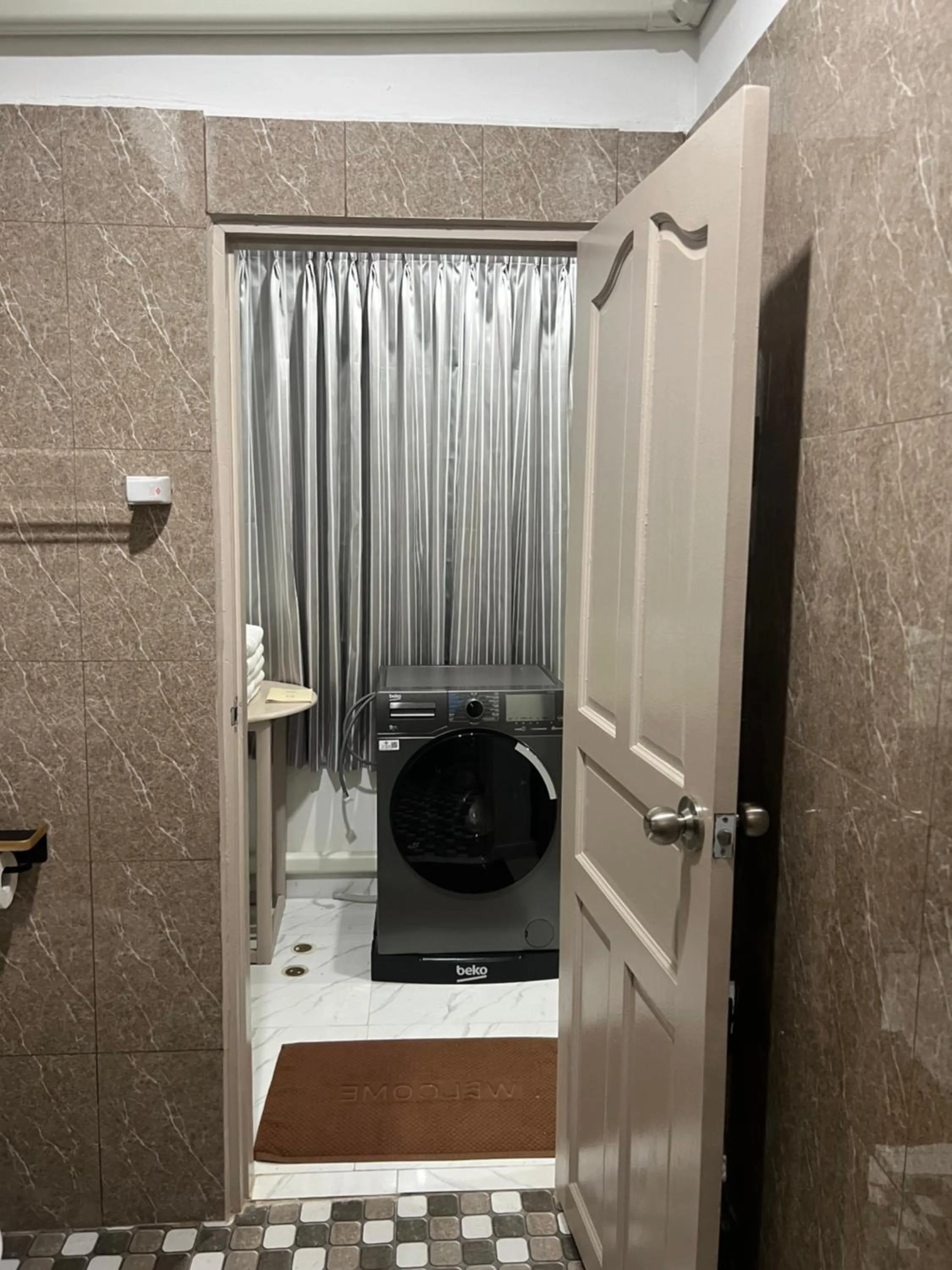 Bathroom in Mall Suites Hotel