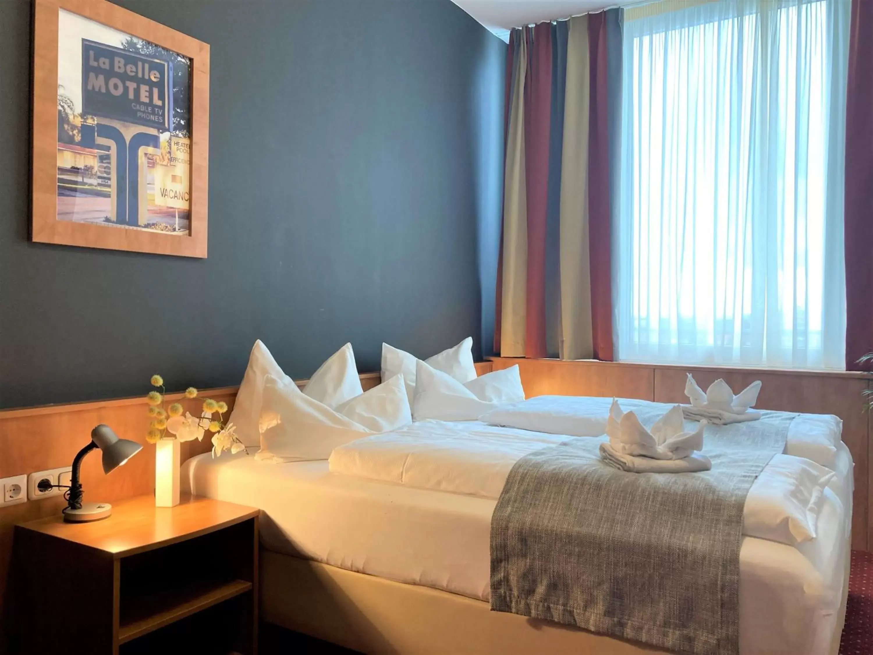 Photo of the whole room, Bed in Amedia Express Passau, Trademark Collection by Wyndham