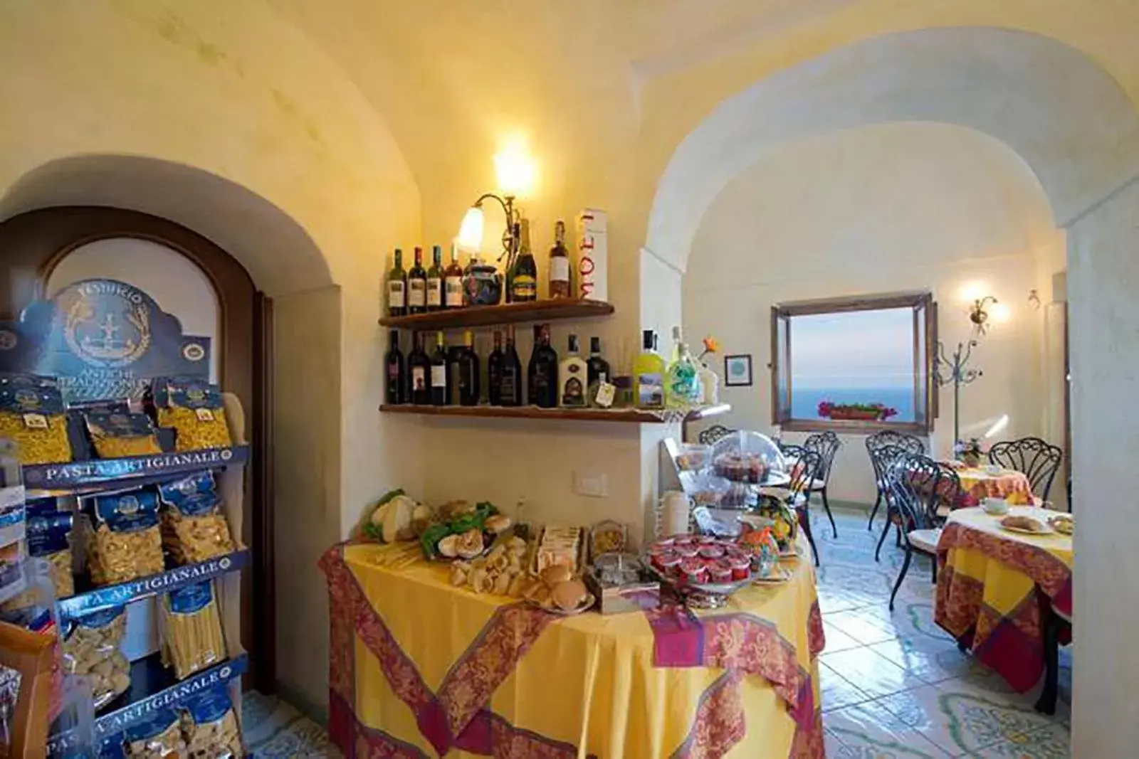 Lounge or bar, Restaurant/Places to Eat in L'Antico Borgo Dei Limoni
