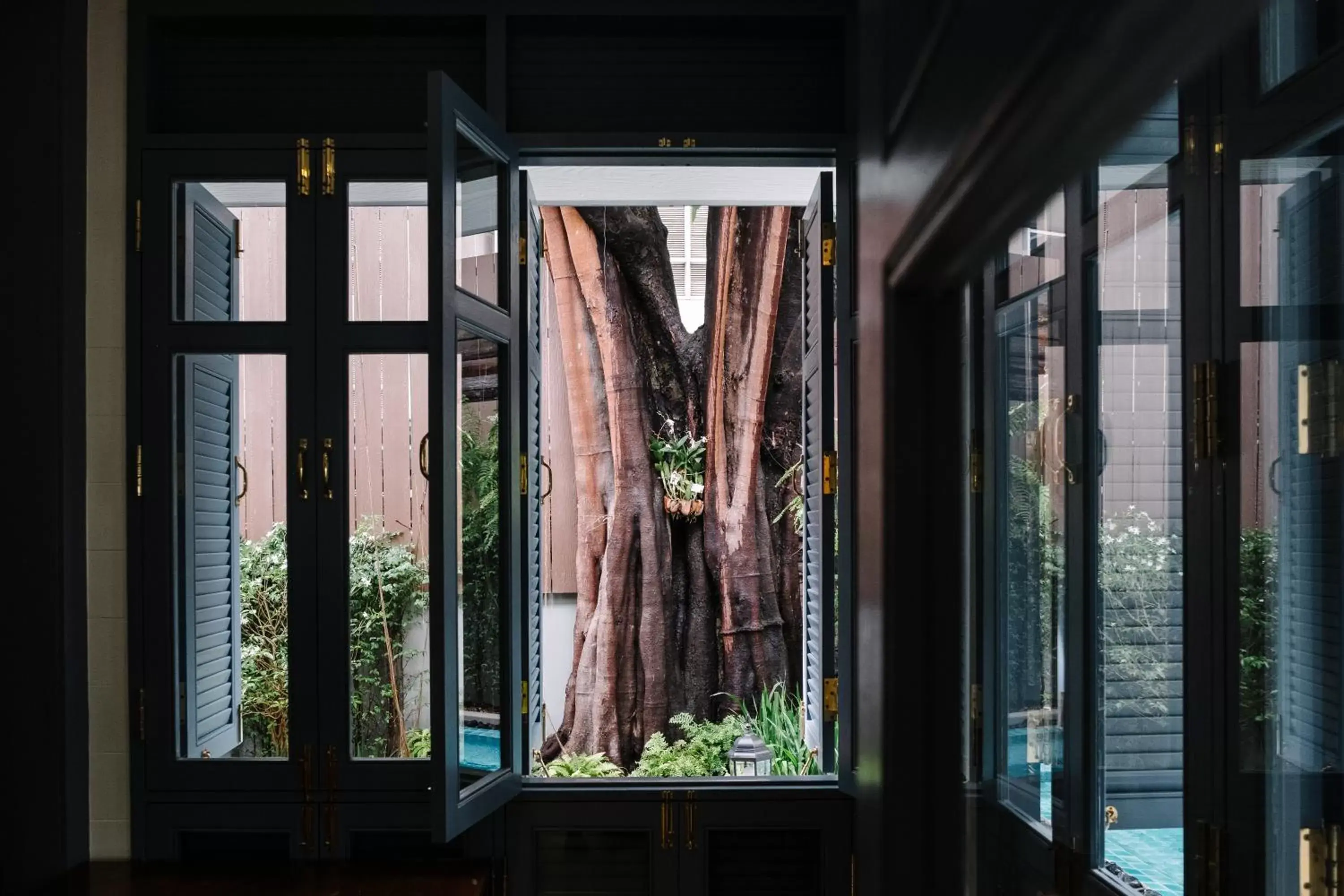 Property building in Baan Vajra Property building in Baan Vajra