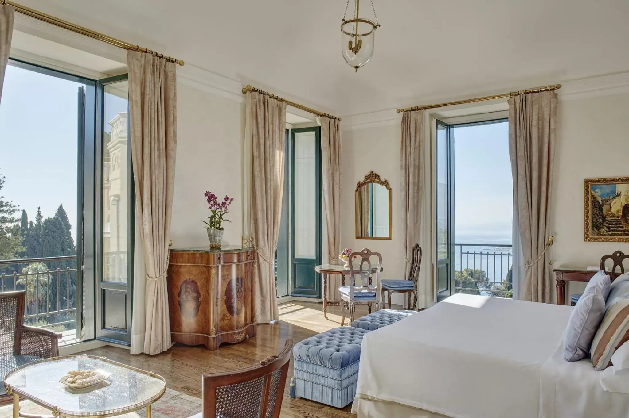 Bedroom in Grand Hotel Timeo, A Belmond Hotel, Taormina