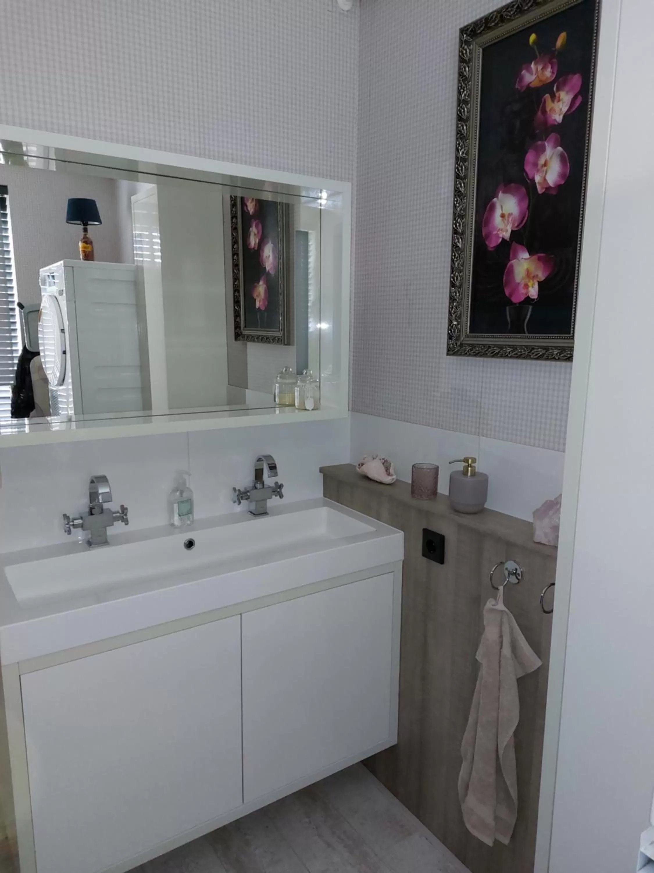 Bathroom in Sweetlake