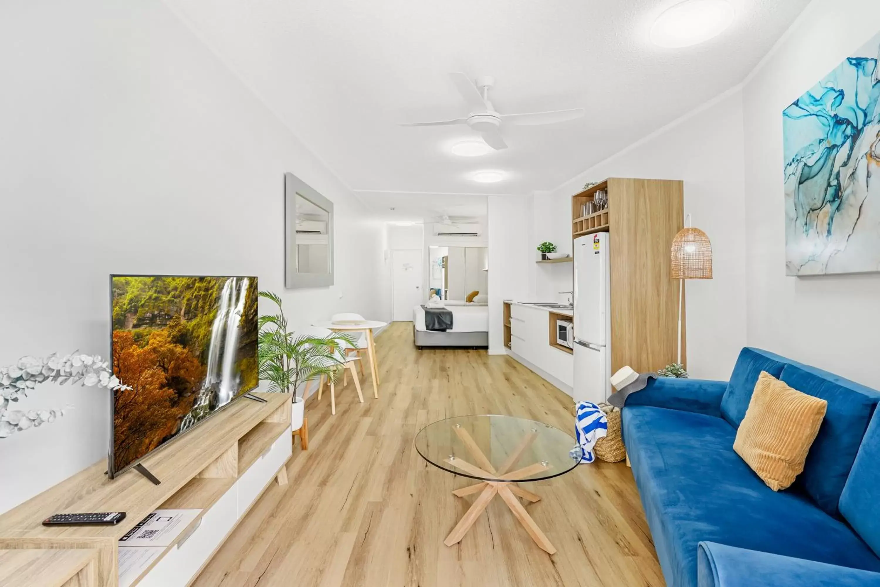 Living room, Seating Area in Amaroo At Trinity