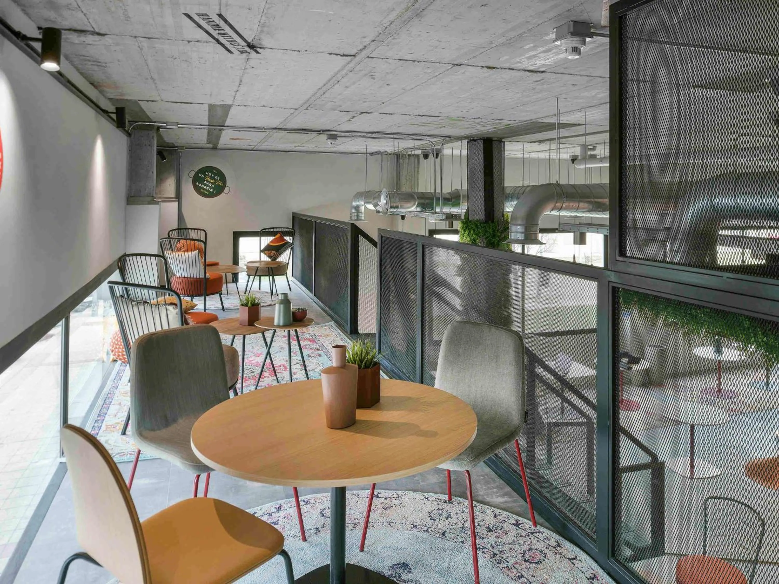 Restaurant/places to eat in Ibis Madrid Getafe