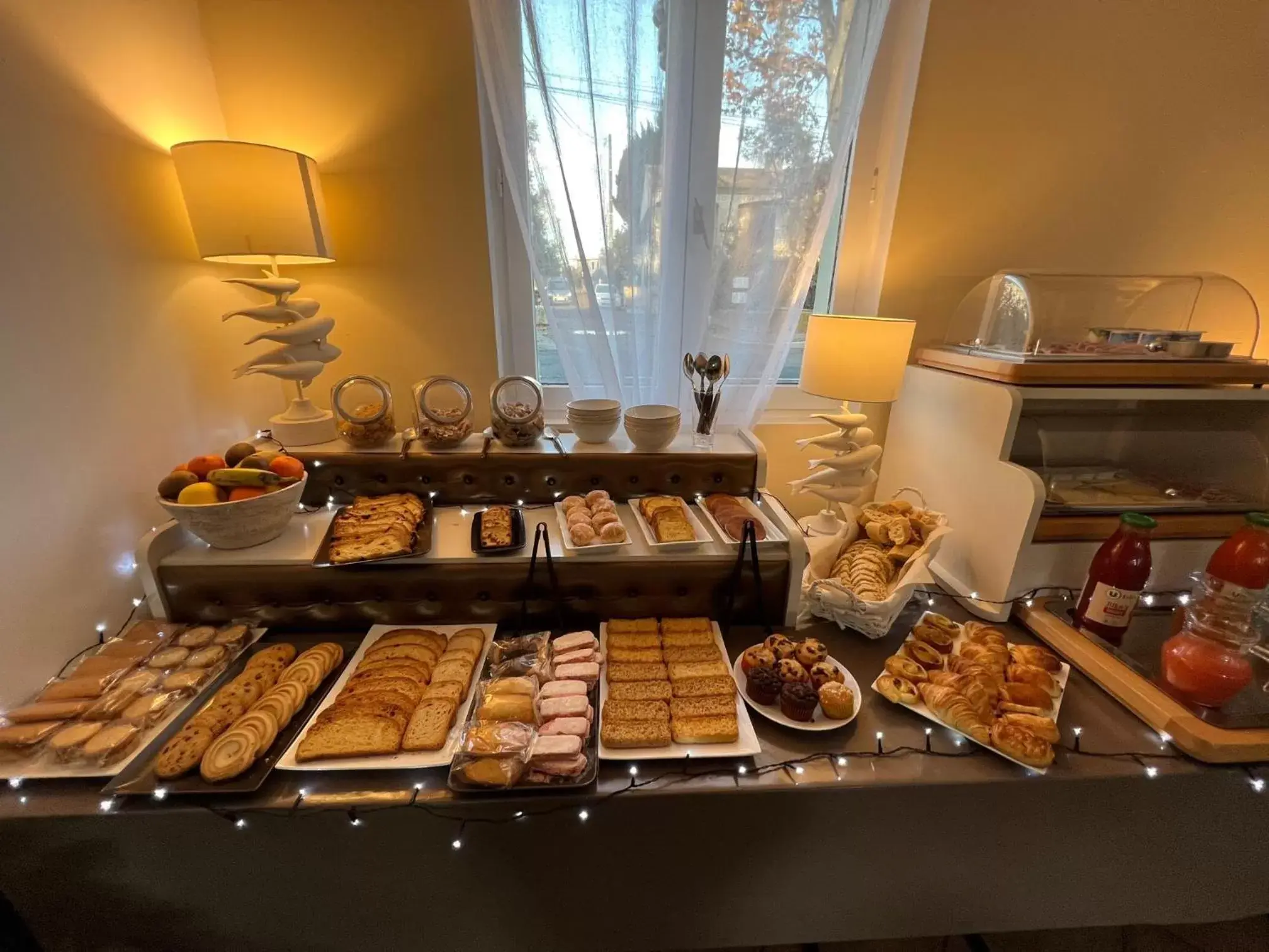 Breakfast, Food in Hôtel Le Médiéval