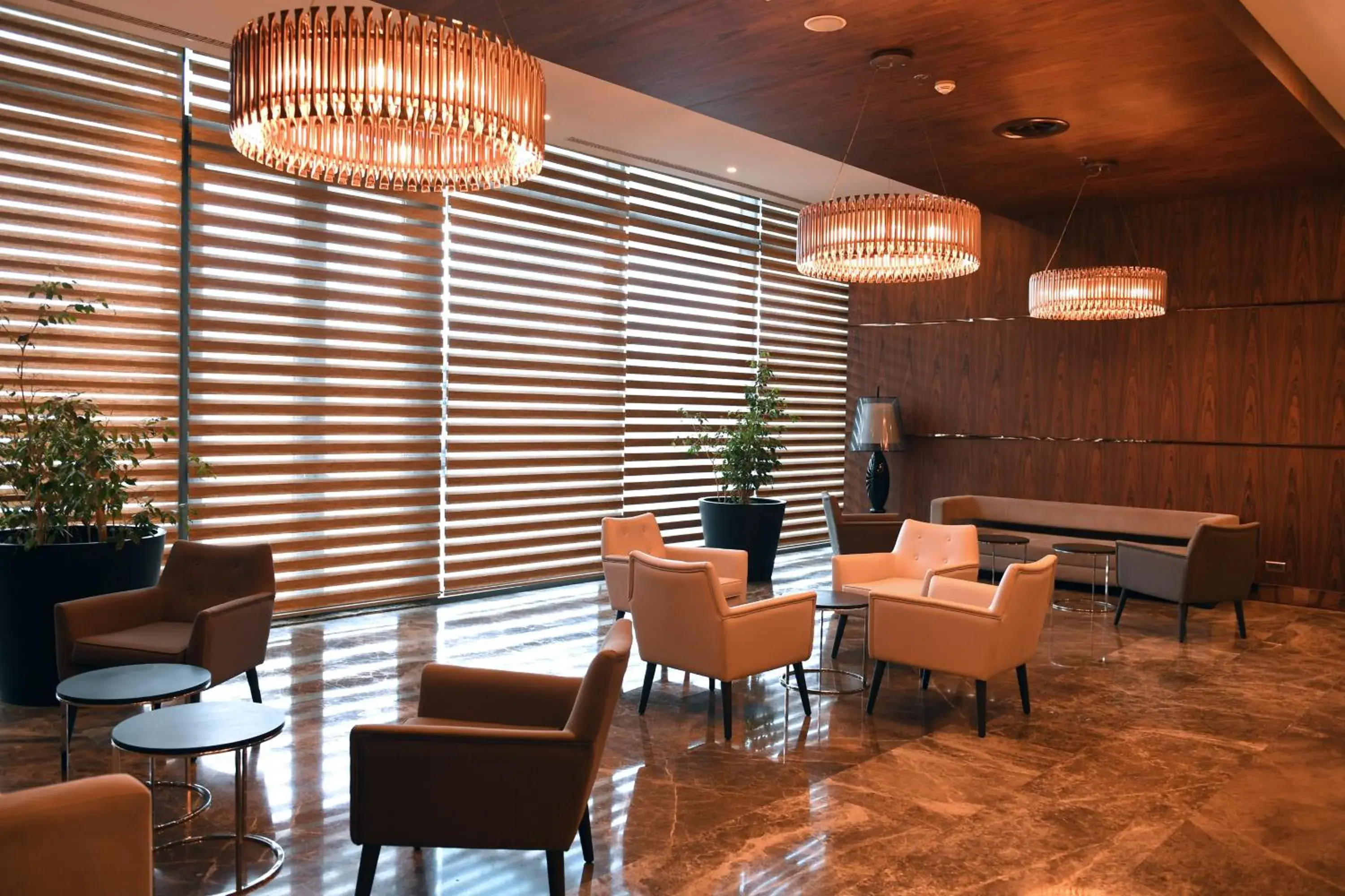 Lobby or reception, Restaurant/Places to Eat in Mercure Istanbul West Hotel & Convention Center
