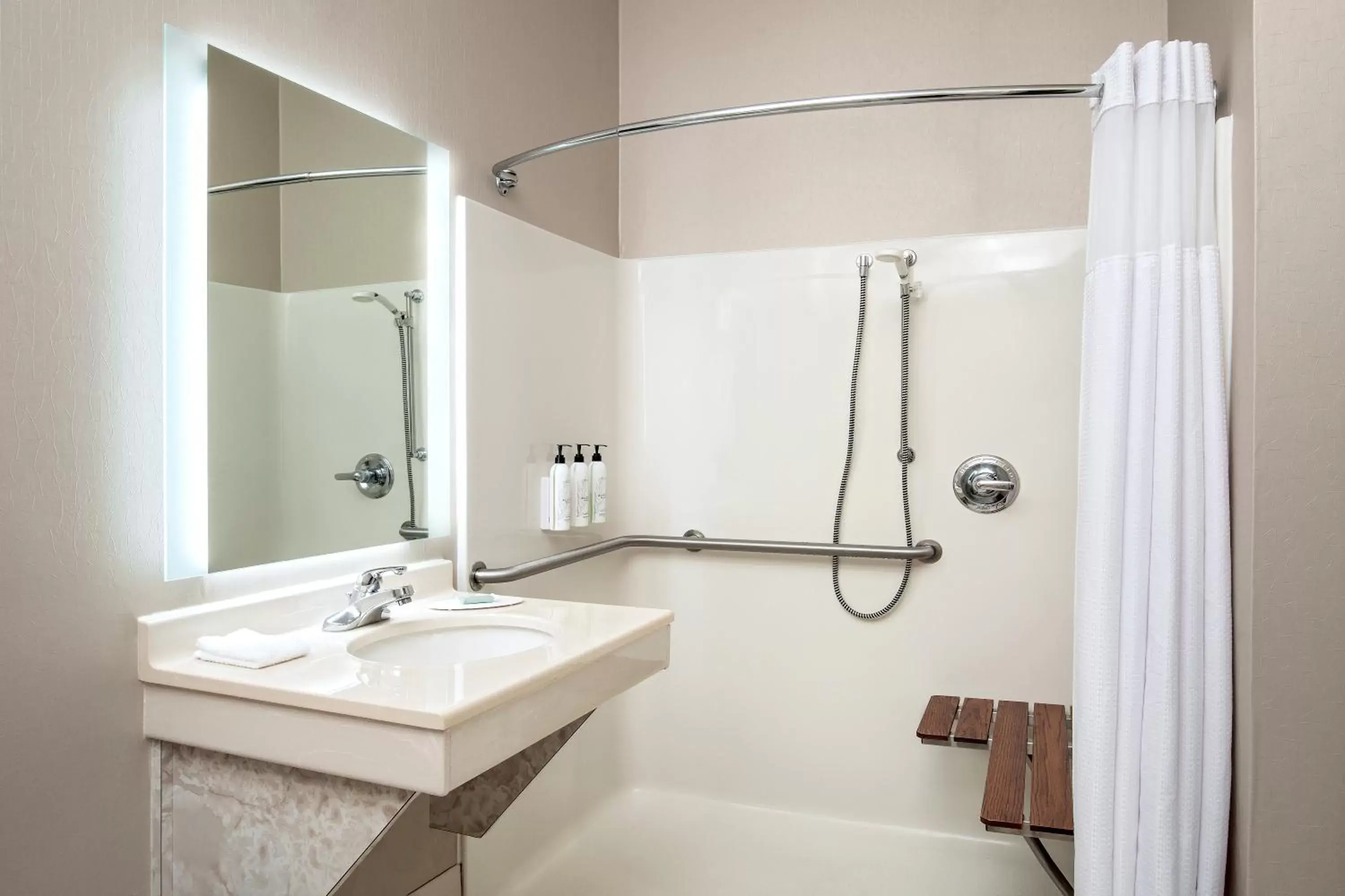 Guests, Bathroom in SpringHill Suites by Marriott Hershey Near The Park