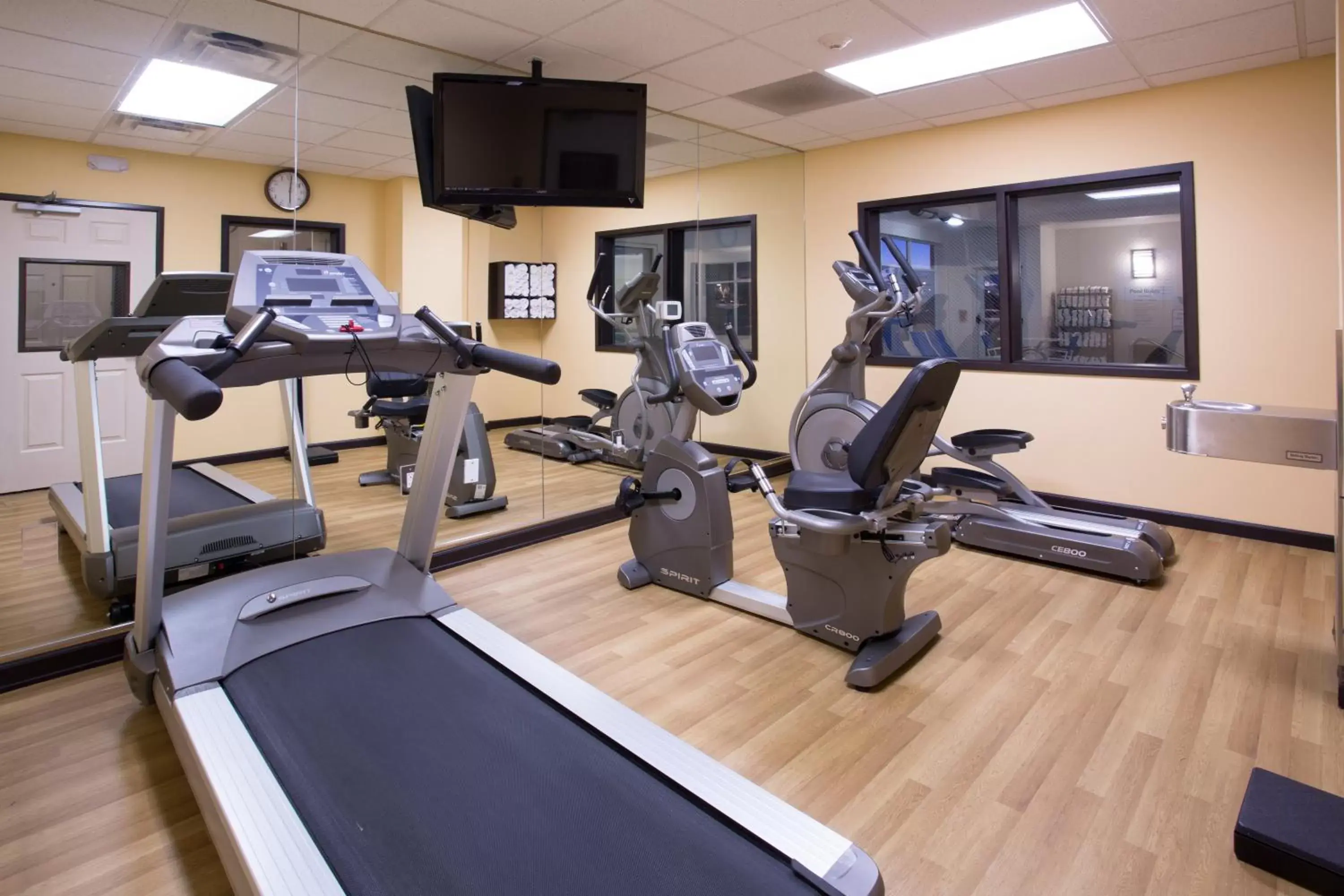 Fitness centre/facilities, Fitness Center/Facilities in Holiday Inn Express & Suites Denver North - Thornton, an IHG Hotel