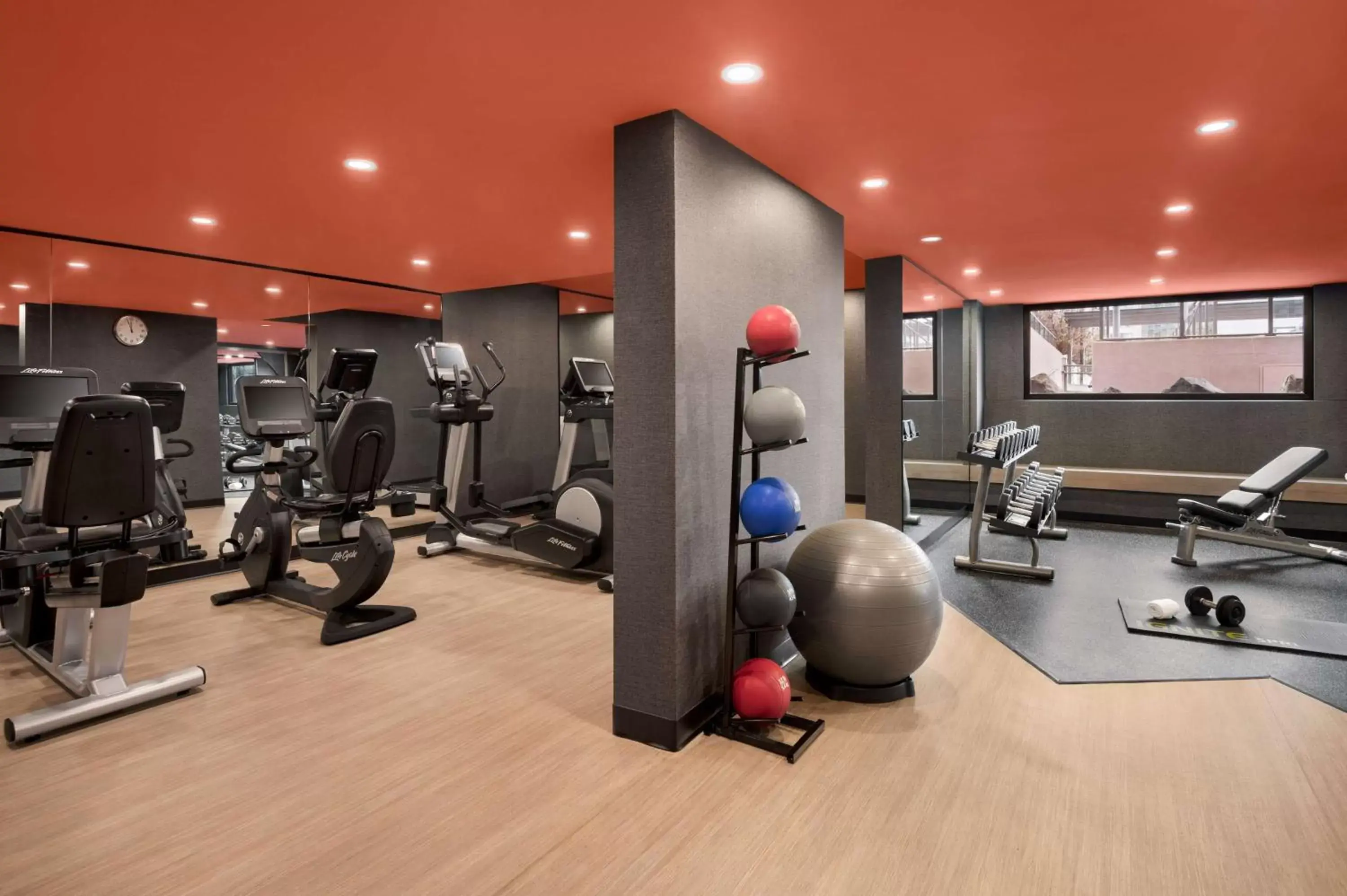 Fitness centre/facilities, Fitness Center/Facilities in Hilton Vancouver Airport