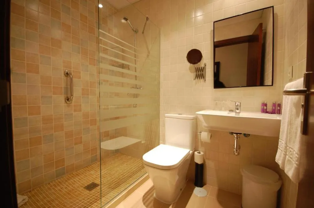 Toilet in Hotel Hospederia San Francisco