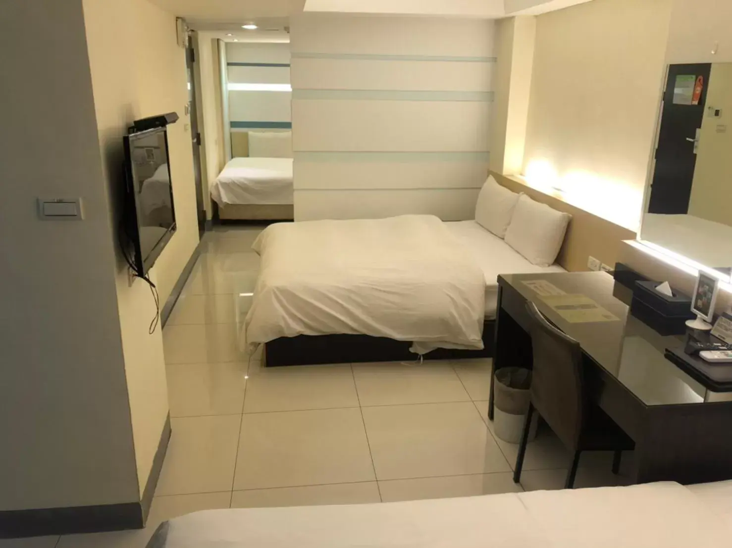 bunk bed in Kiwi Express Hotel - Kaohsiung Station