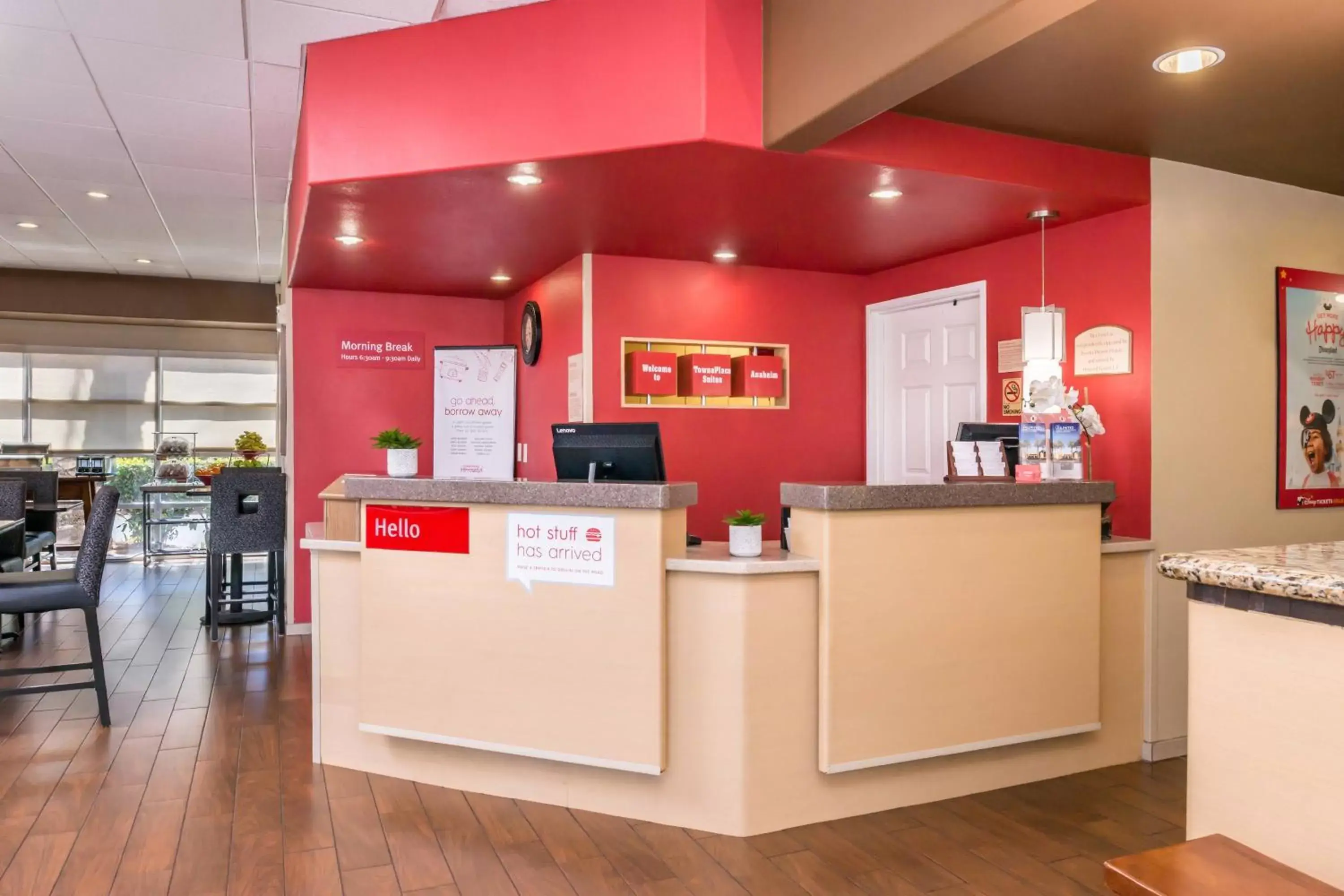 Lobby or reception, Lobby/Reception in TownePlace Suites by Marriott Anaheim Maingate Near Angel Stadium