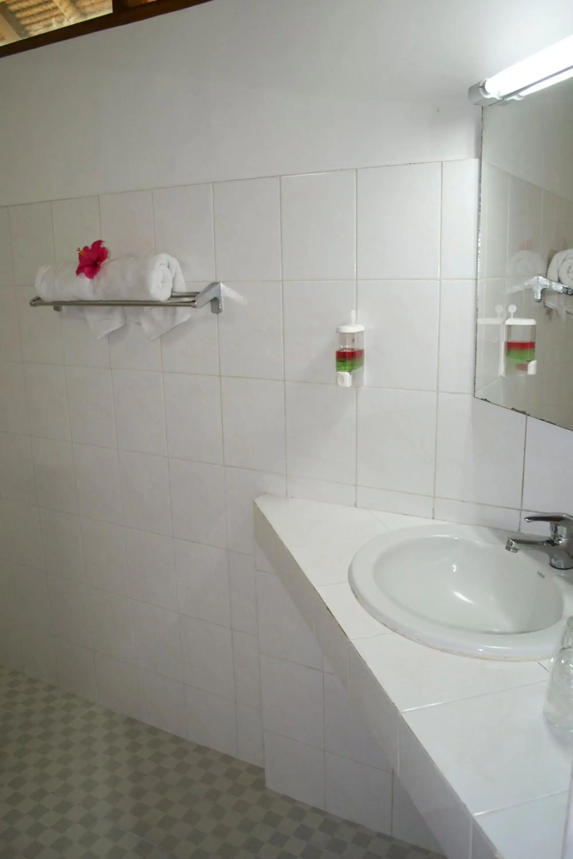 Bathroom in Hotel Bunga Permai