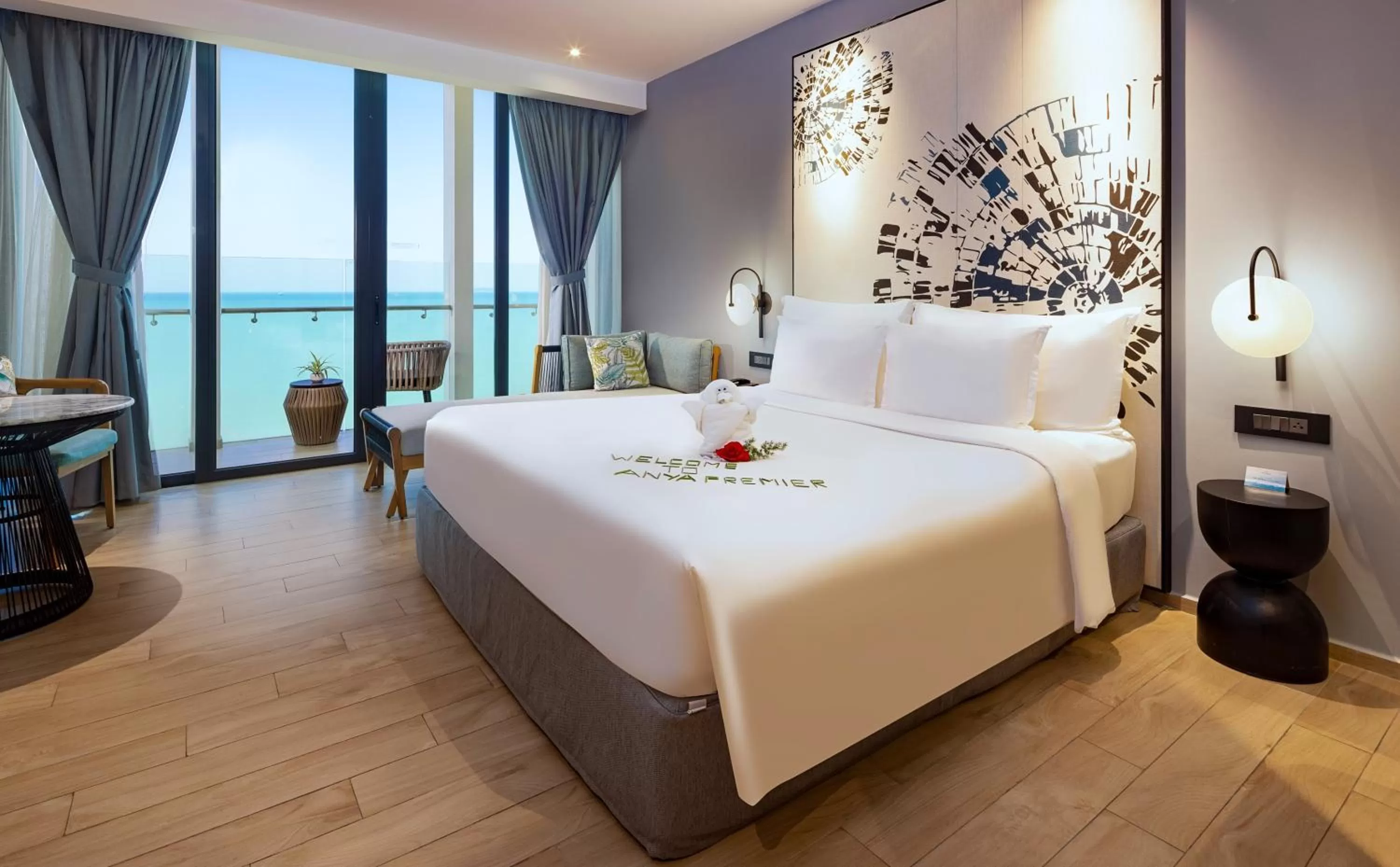 Premier Deluxe Ocean View King in Anya Premier Beachfront Hotel Quy Nhon