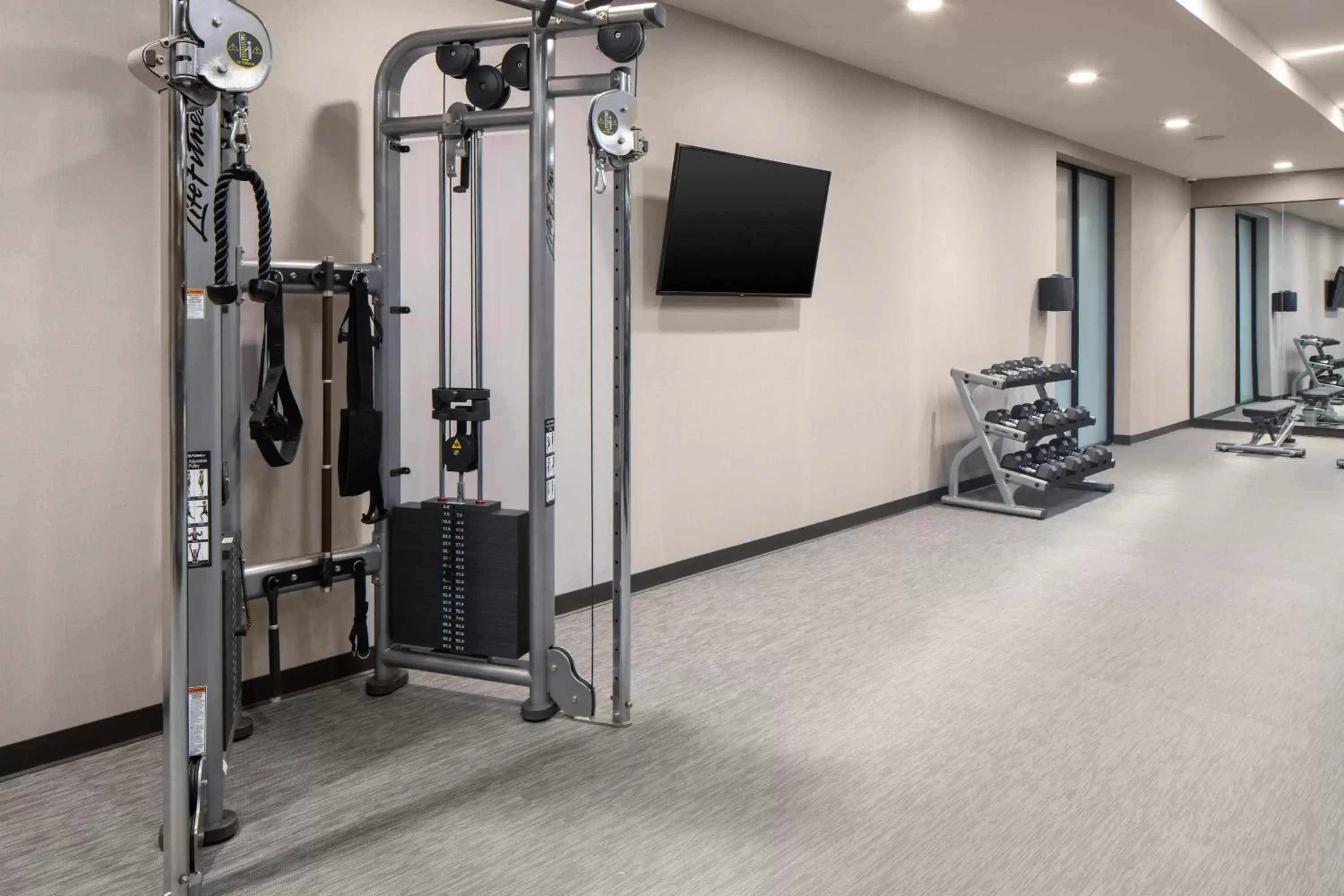 Fitness centre/facilities, Fitness Center/Facilities in Courtyard by Marriott Jefferson City