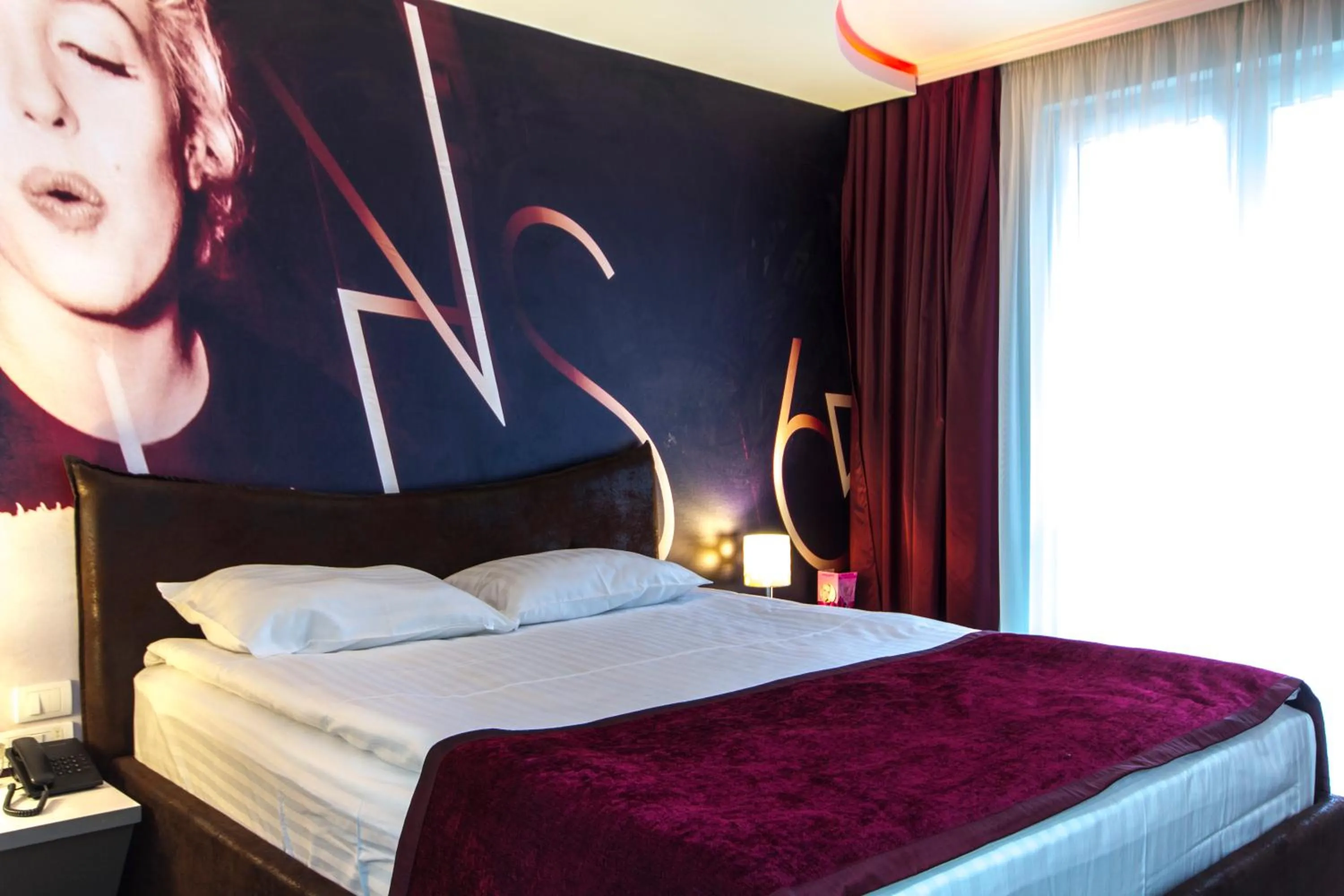 Bathroom in Garni Hotel Hollywoodland Wellness & Aquapark