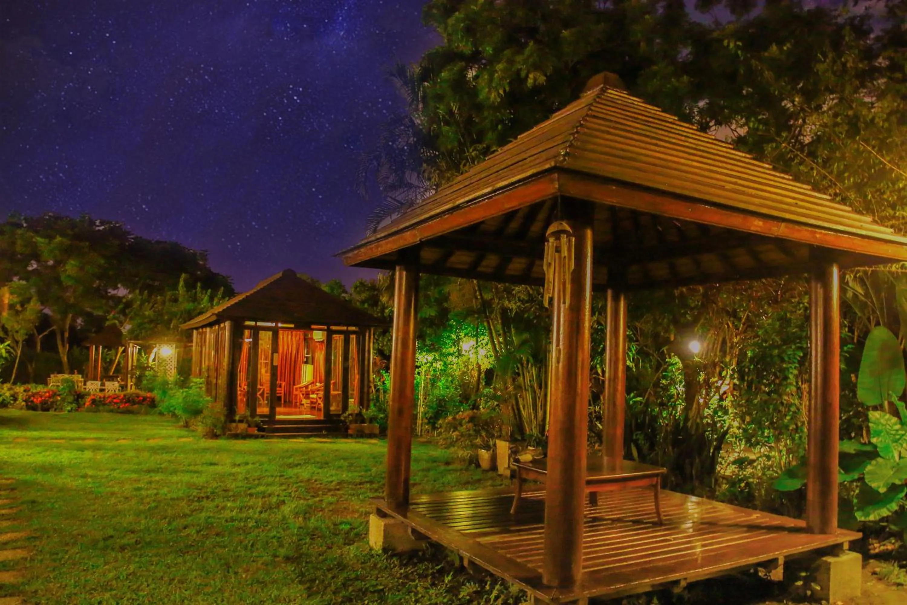 Garden in Dream Home B&B