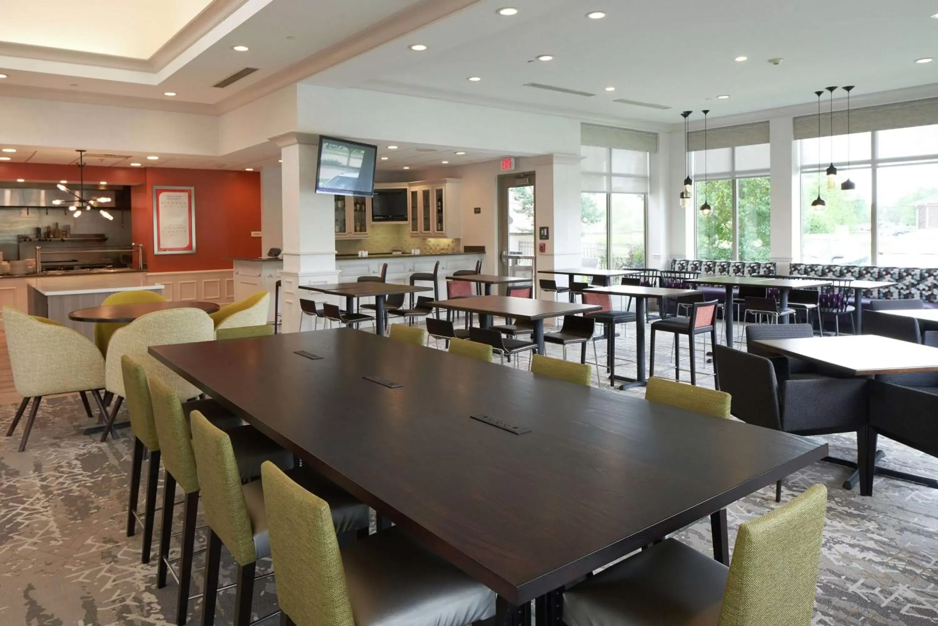 Restaurant/places to eat in Hilton Garden Inn Evansville Restaurant/places to eat in Hilton Garden Inn Evansville