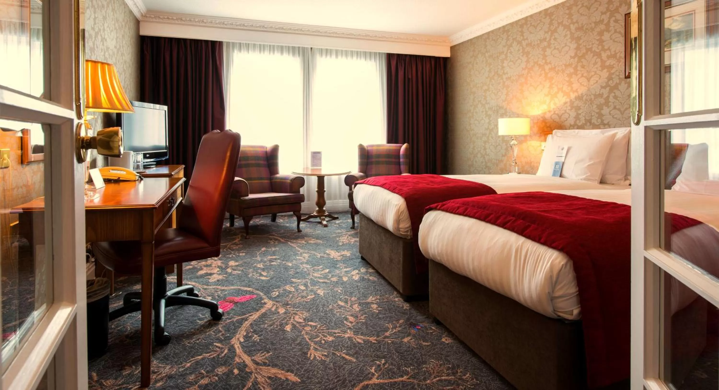 Classic Twin Room - Non-Smoking in Kingsmills Hotel