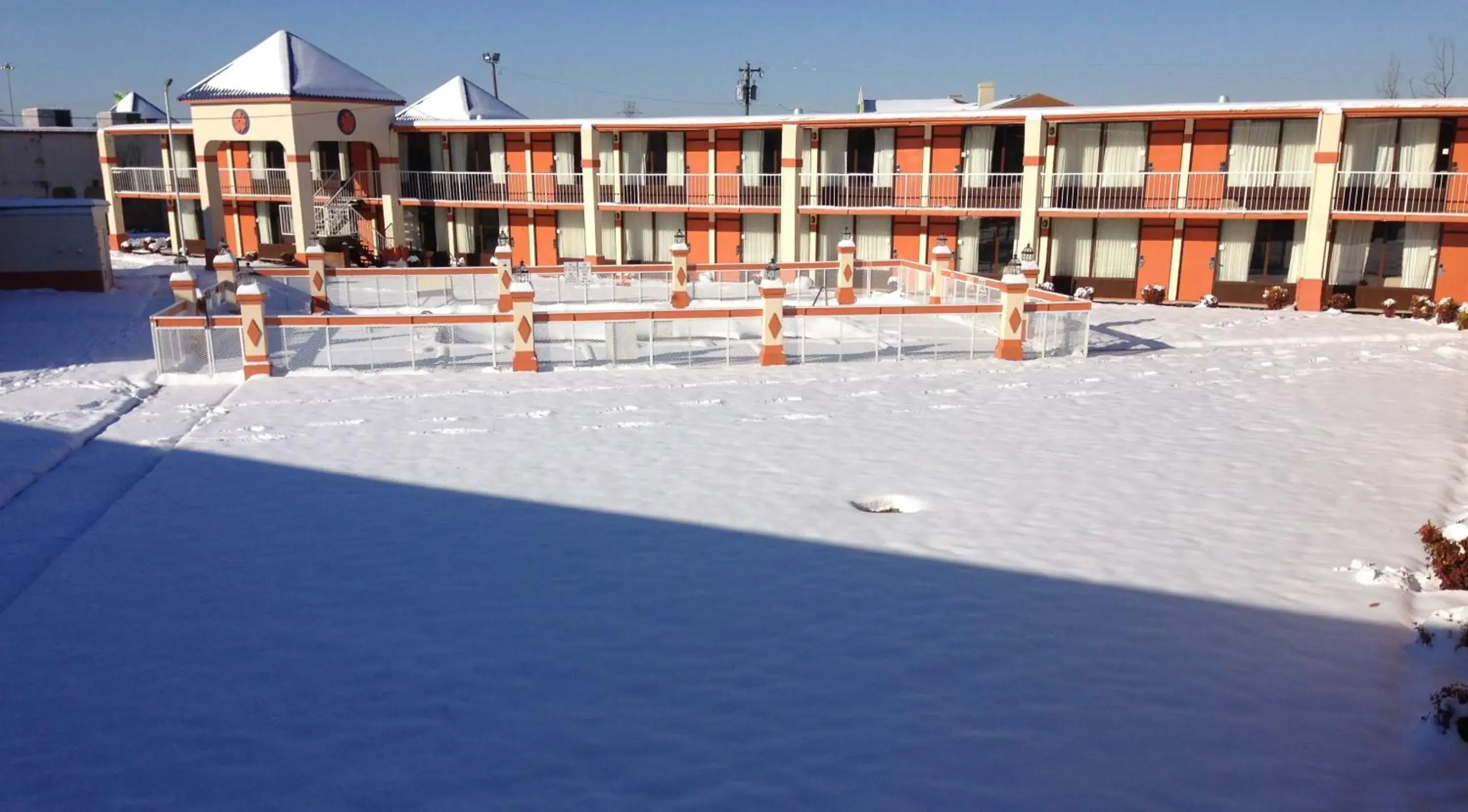 Winter, Property Building in Rodeway Inn & Suites Greensboro Southeast