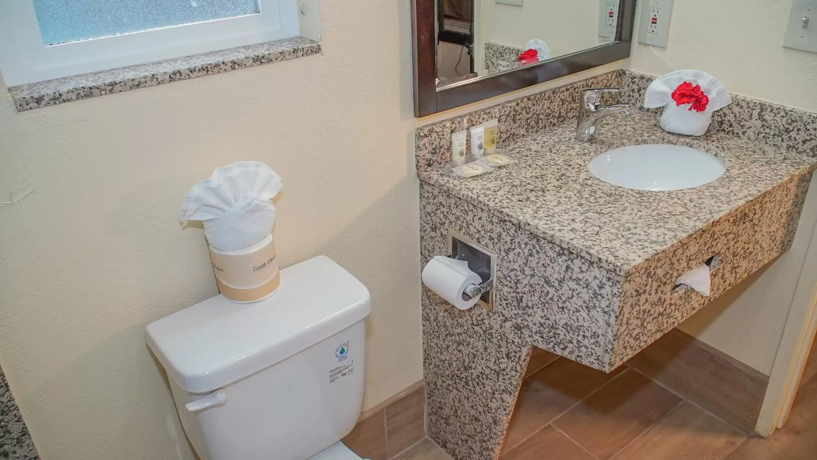 Bathroom in Silver Surf Motel