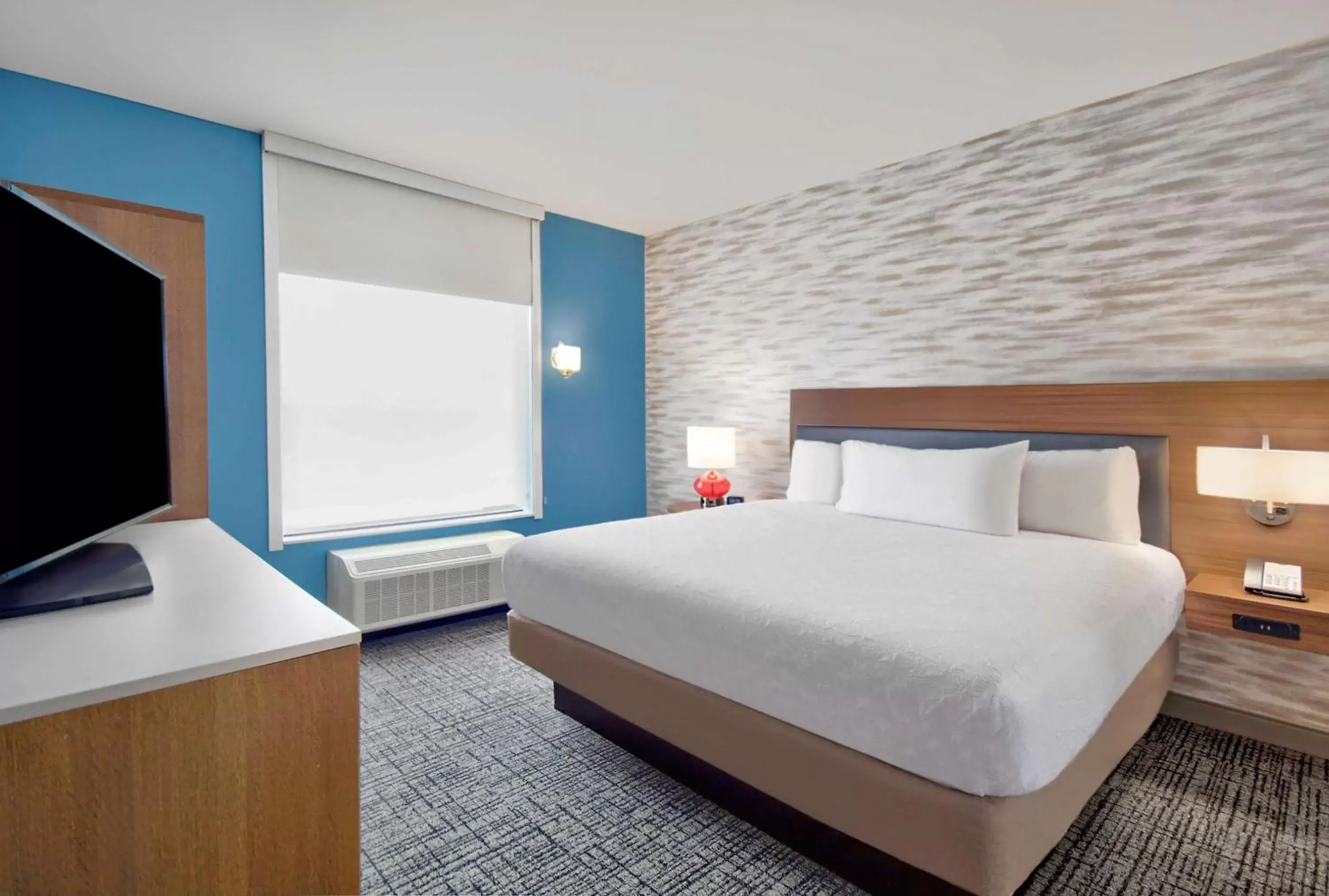 Bed in Home2 Suites By Hilton Whitestown - Indianapolis Northwest Bed in Home2 Suites By Hilton Whitestown - Indianapolis Northwest